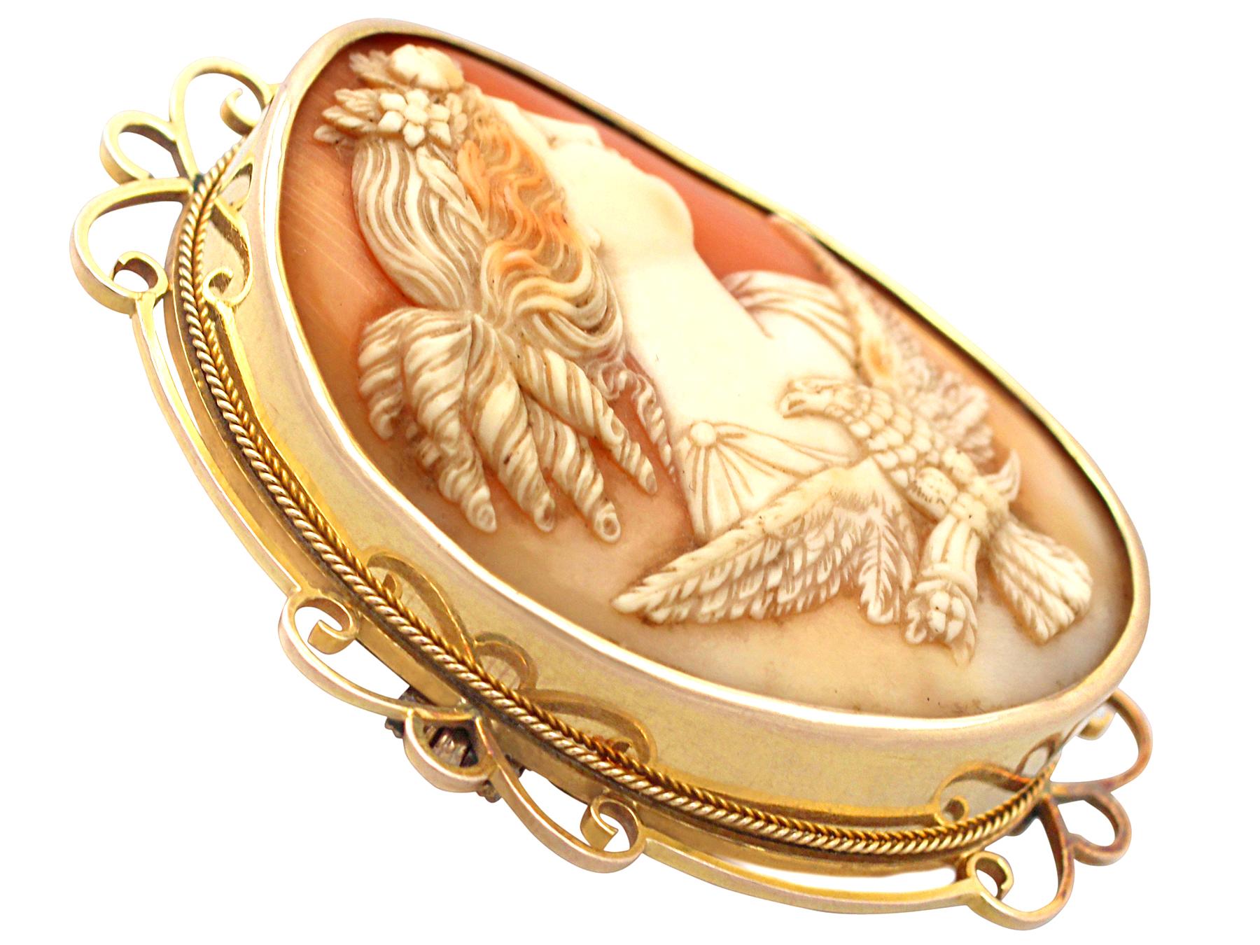 A stunning, fine and impressive Victorian 15 karat yellow gold, carved shell cameo brooch; part of our diverse antique jewelry and estate jewelry collections

This stunning carved shell cameo brooch has been crafted in 15k yellow gold.

The finely