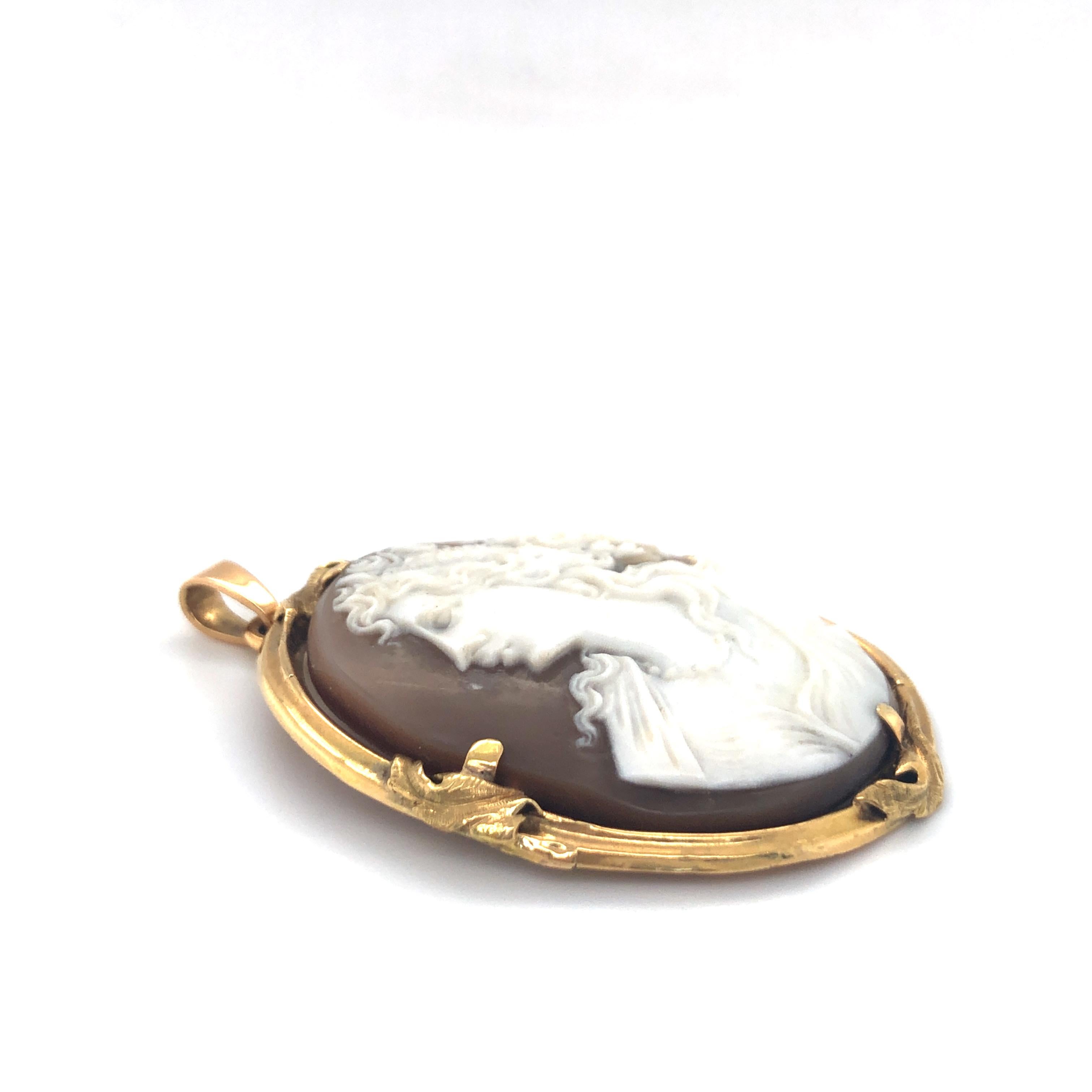 Carved Shell Cameo Pendant with Frame in 18 Karat Yellow Gold 3