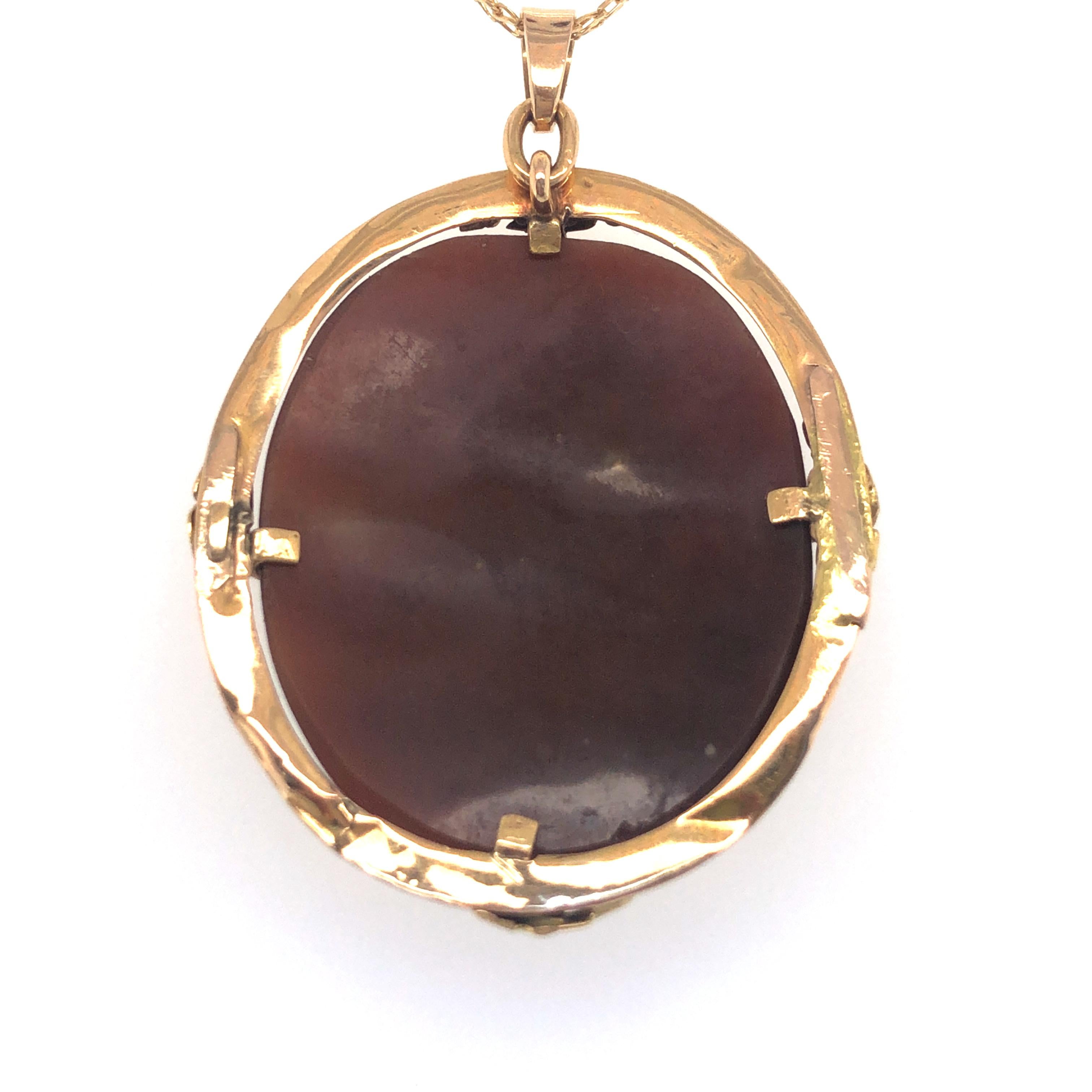 Carved Shell Cameo Pendant with Frame in 18 Karat Yellow Gold 5