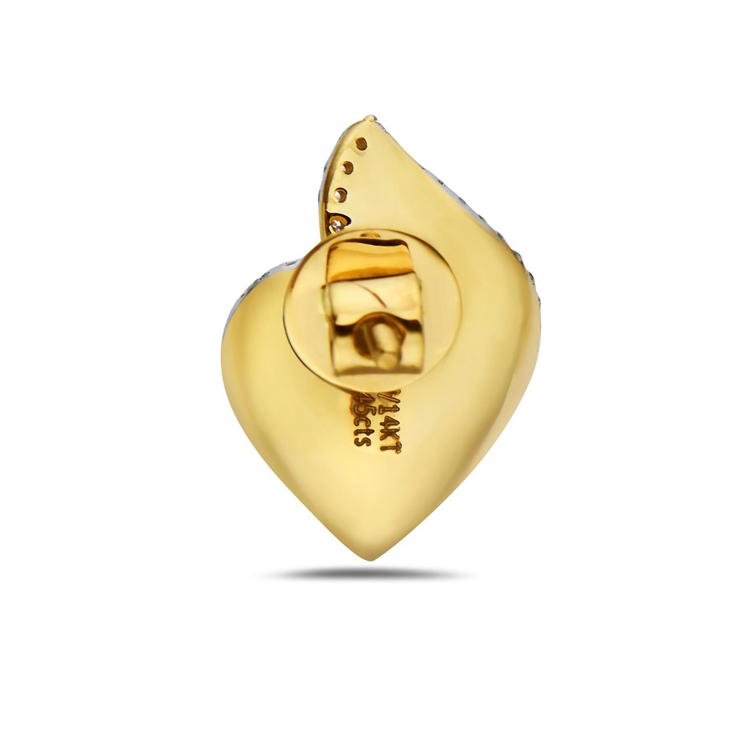 Geschnitzte Muschelförmige Ohrringe aus 14 Karat Gelbgold mit Diamanten an der Kante (Gemischter Schliff) im Angebot