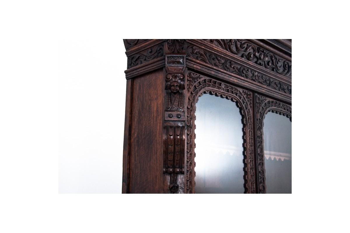 Noce Credenza intagliata, Francia, 1880 circa in vendita