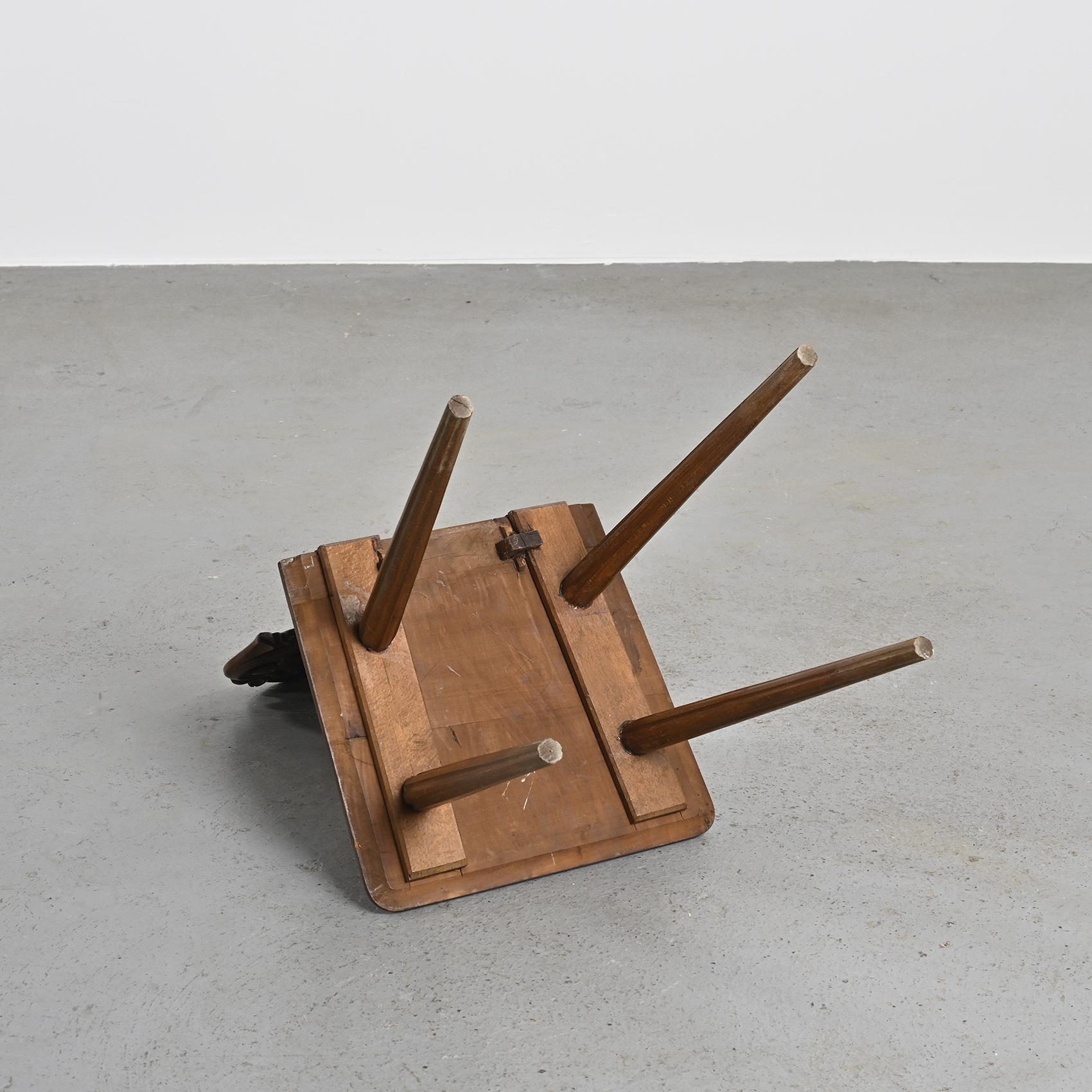 Carved solid wood escabelle, Swiss Alps, circa 1950 For Sale 5