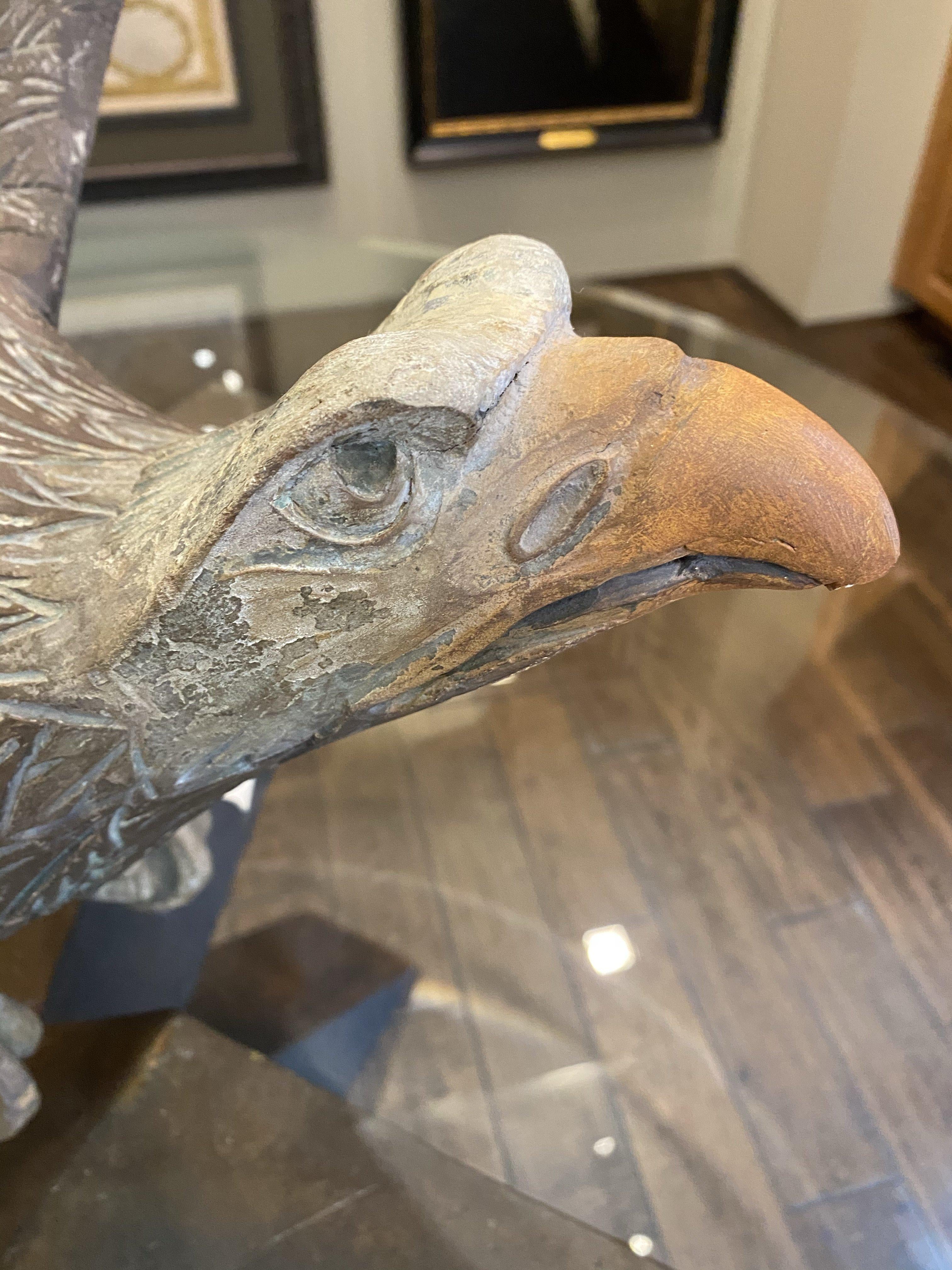 Carved Spread Wing Eagle In Good Condition For Sale In Colorado Springs, CO