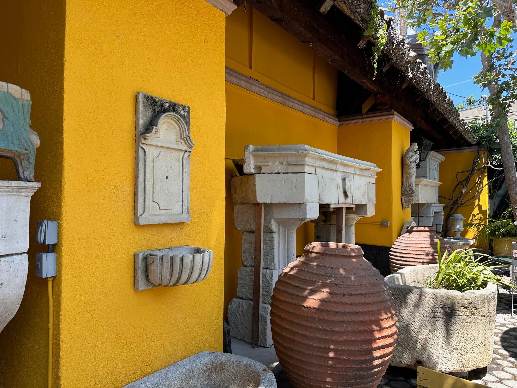 A Stone Wall mount Fountain Sink Basin Bowl Farm Rustic water feature LA CA en vente 6