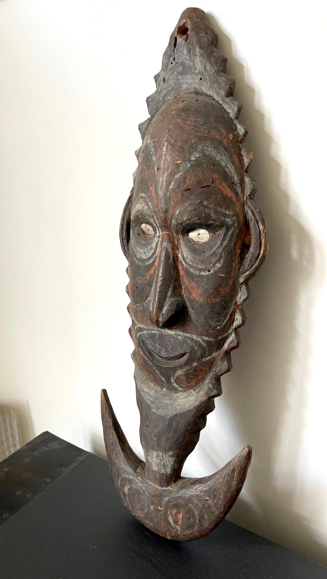 Tribal Carved Suspension Hook Figure Papua New Guinea
