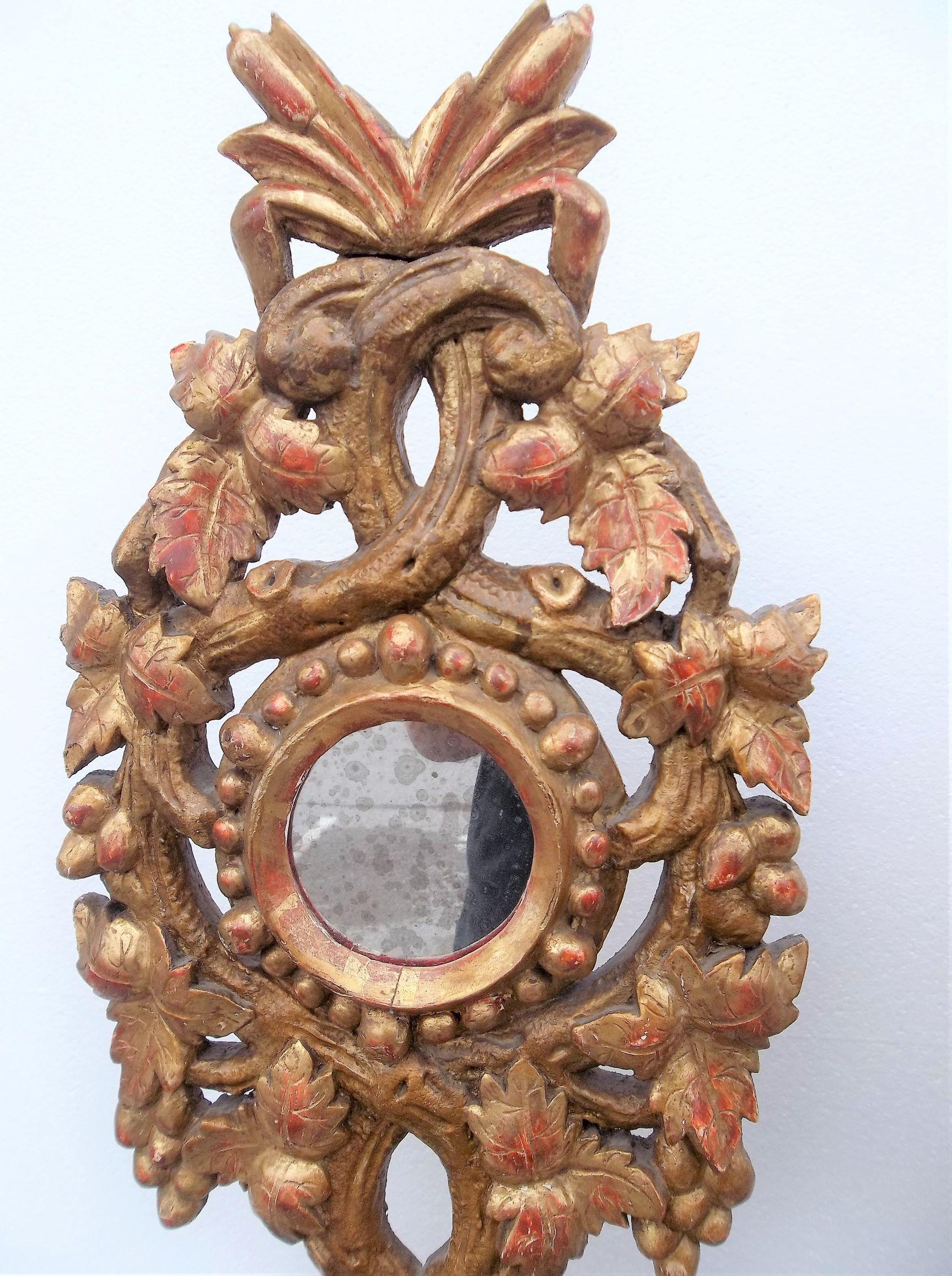 Carved Tall Pair of Colorful Giltwood Reliquaries or Appliques in Baroque Style In Good Condition In Nashville, TN