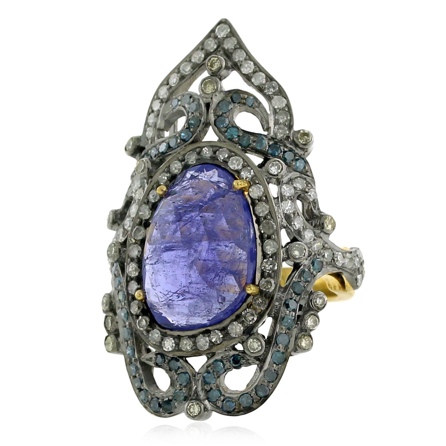 Faceted Tanzanite & Pave Diamond Ring In Crown Shape Made in 18k Gold & Silver In New Condition For Sale In New York, NY