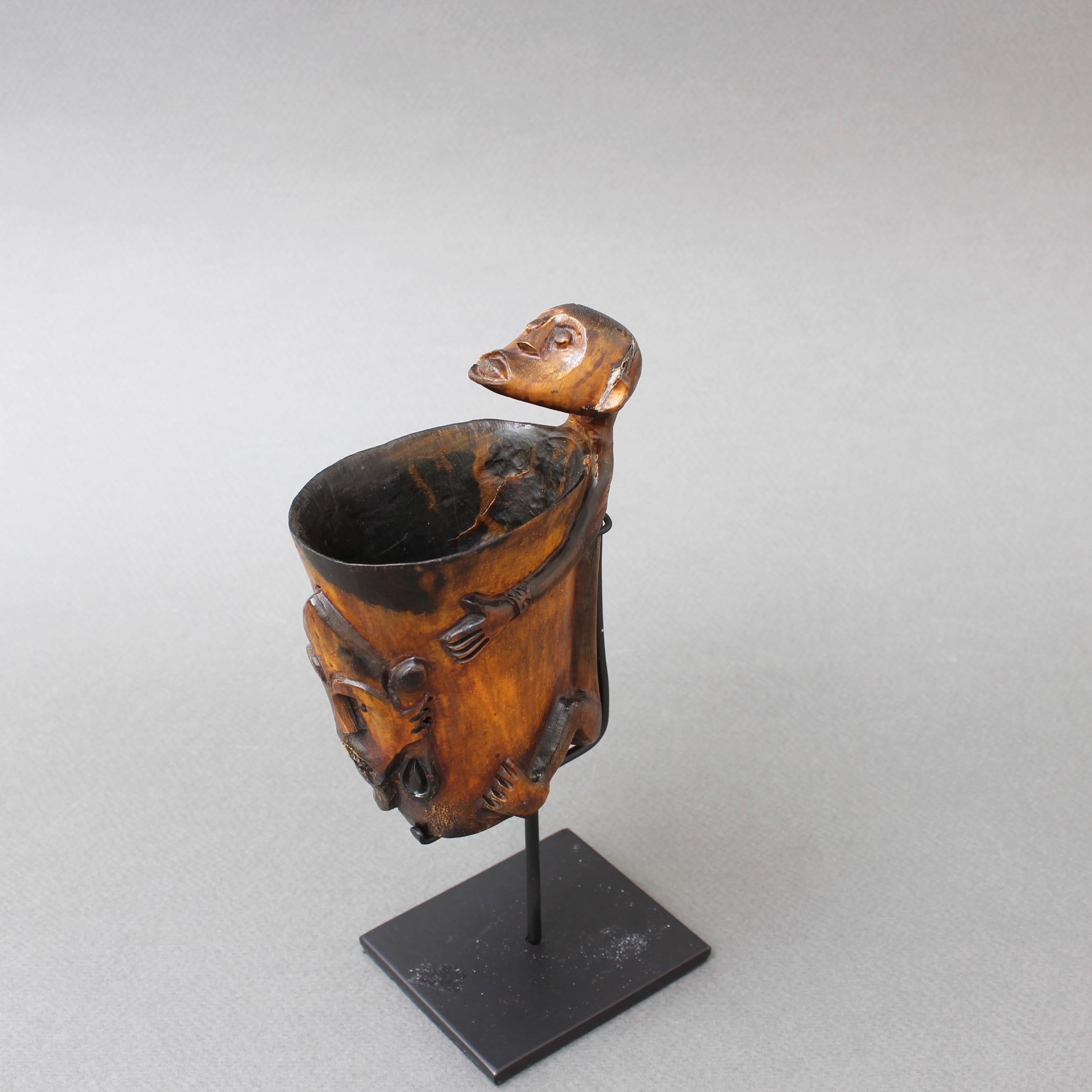 Carved Tattoo Ink Pot from Timor Island, Indonesia 'circa 1940s-1950s' For Sale 5
