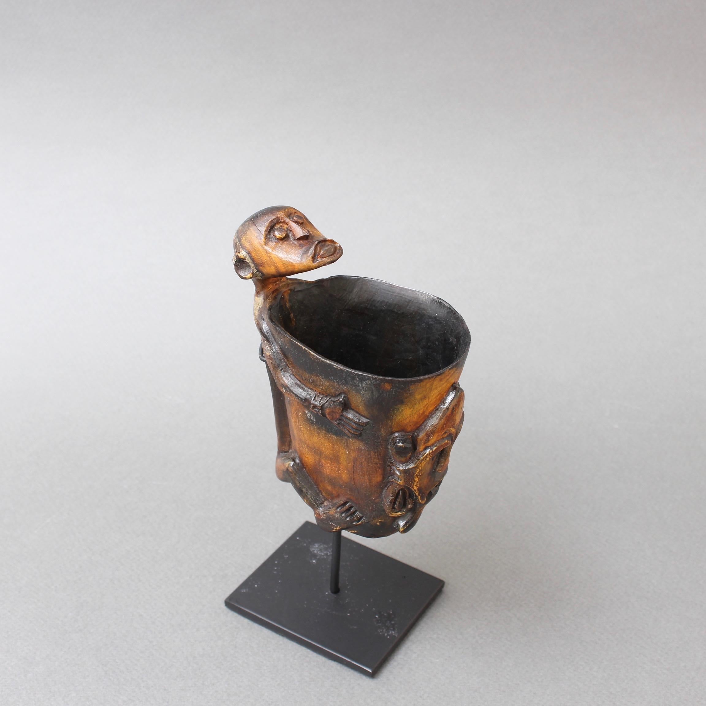 Carved Tattoo Ink Pot from Timor Island, Indonesia 'circa 1940s-1950s' For Sale 6