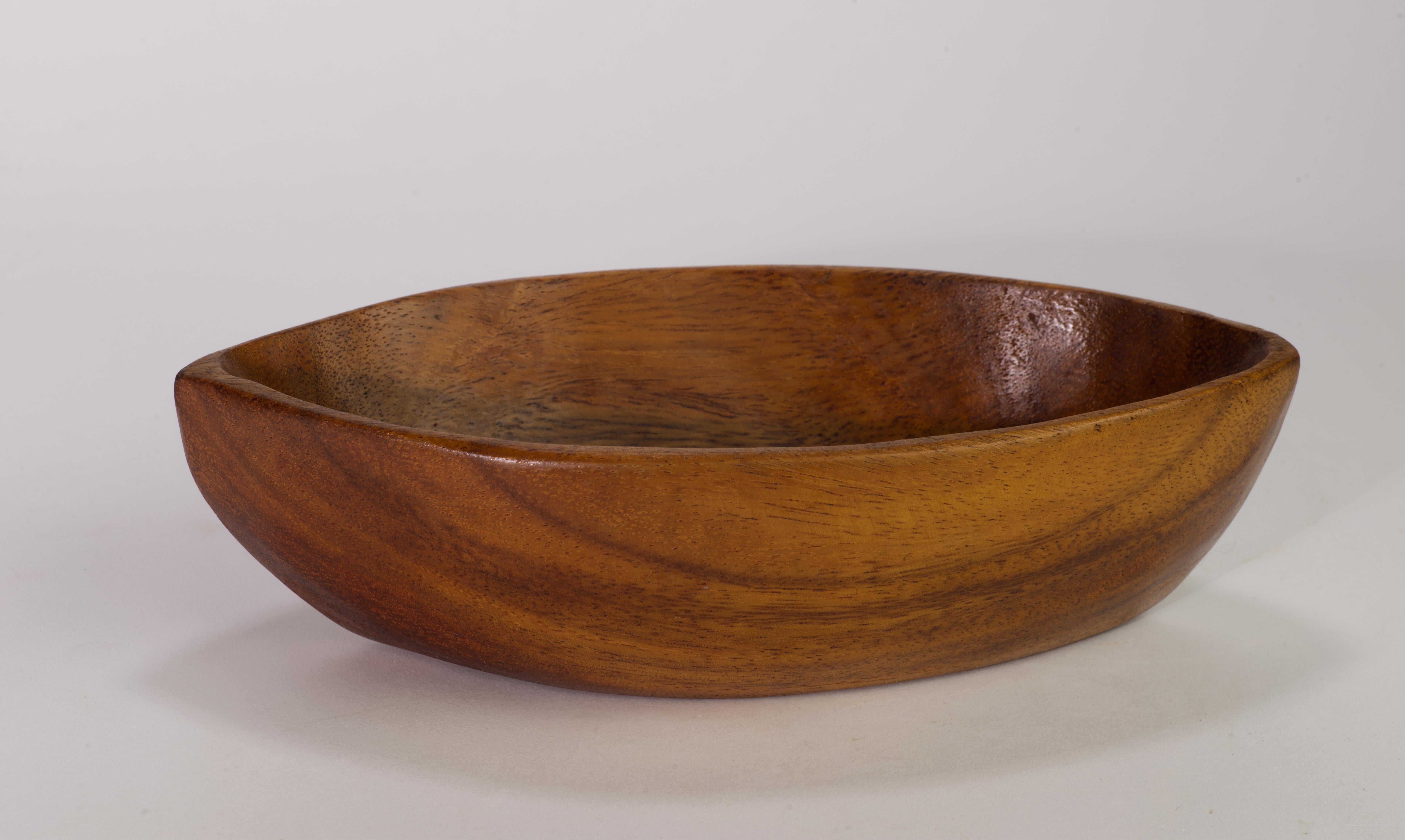 Mid-Century Modern Carved Taverneau Bowl in Style of Arthur Umanoff, Mid Century Modern