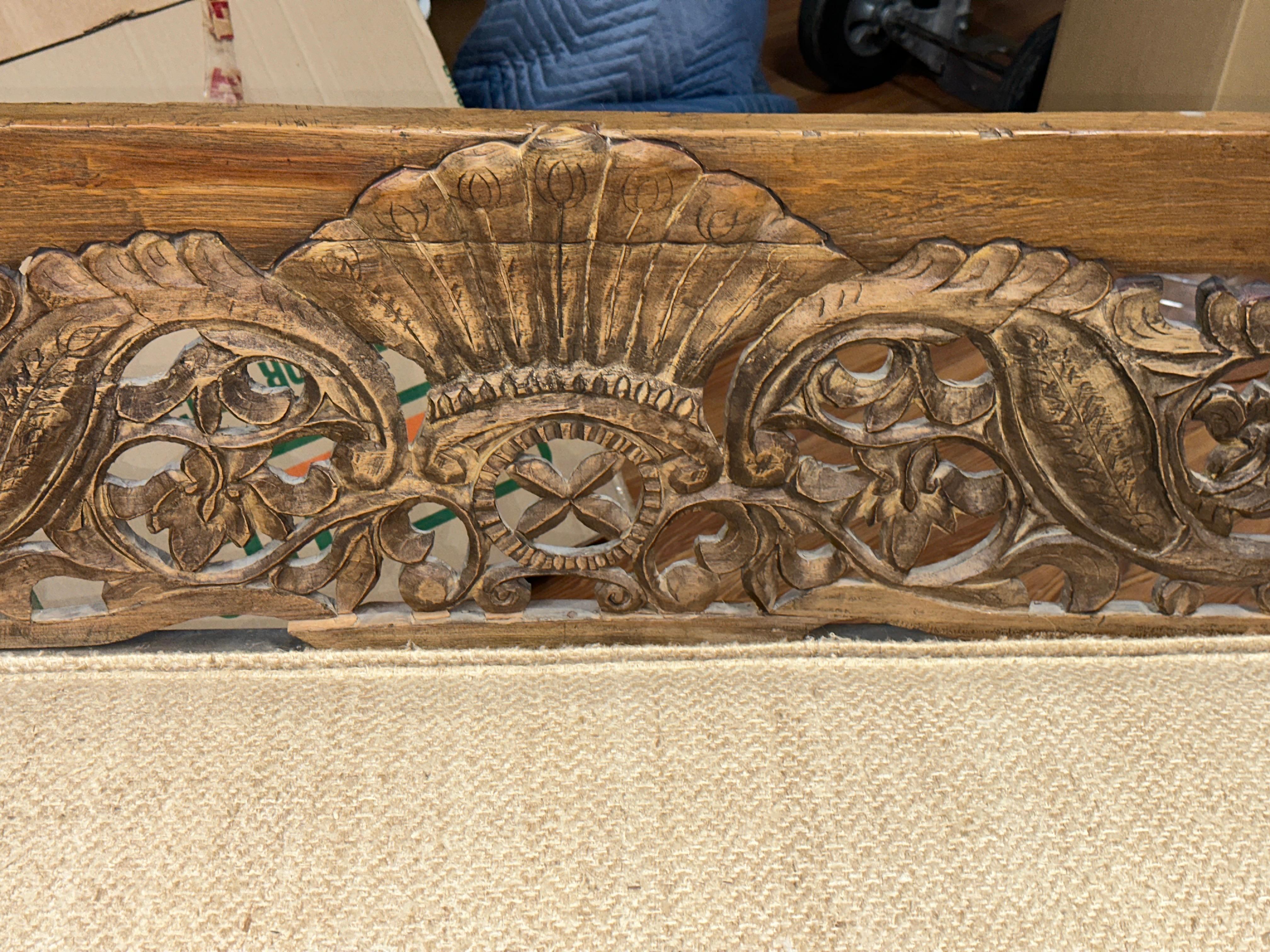 Carved Teak Daybed Sofa In Good Condition For Sale In Palm Springs, CA