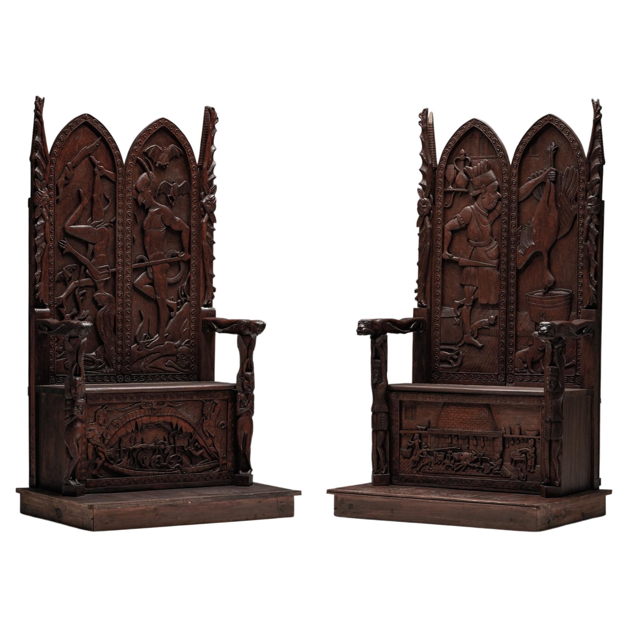 Fauteuils trônes sculptés avec motif en relief en bois, XXe siècle en vente