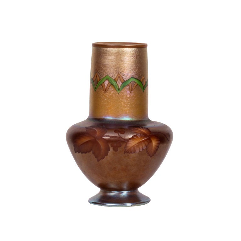 Carved Tiffany Favrile Glass Egyptian Collar Vase,Tiffany Studios In Good Condition For Sale In Palm Beach, FL