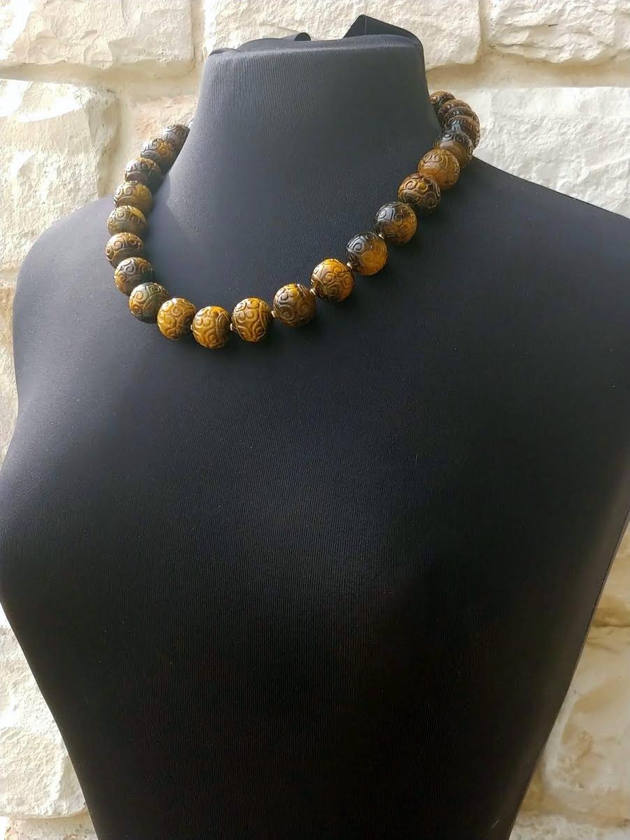 Women's Carved Tiger Eye Beaded Necklace For Sale