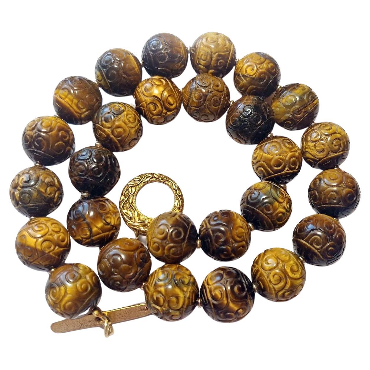 Decadent Jewels Tigers Eye Round Bead Gold Necklace For Sale at 