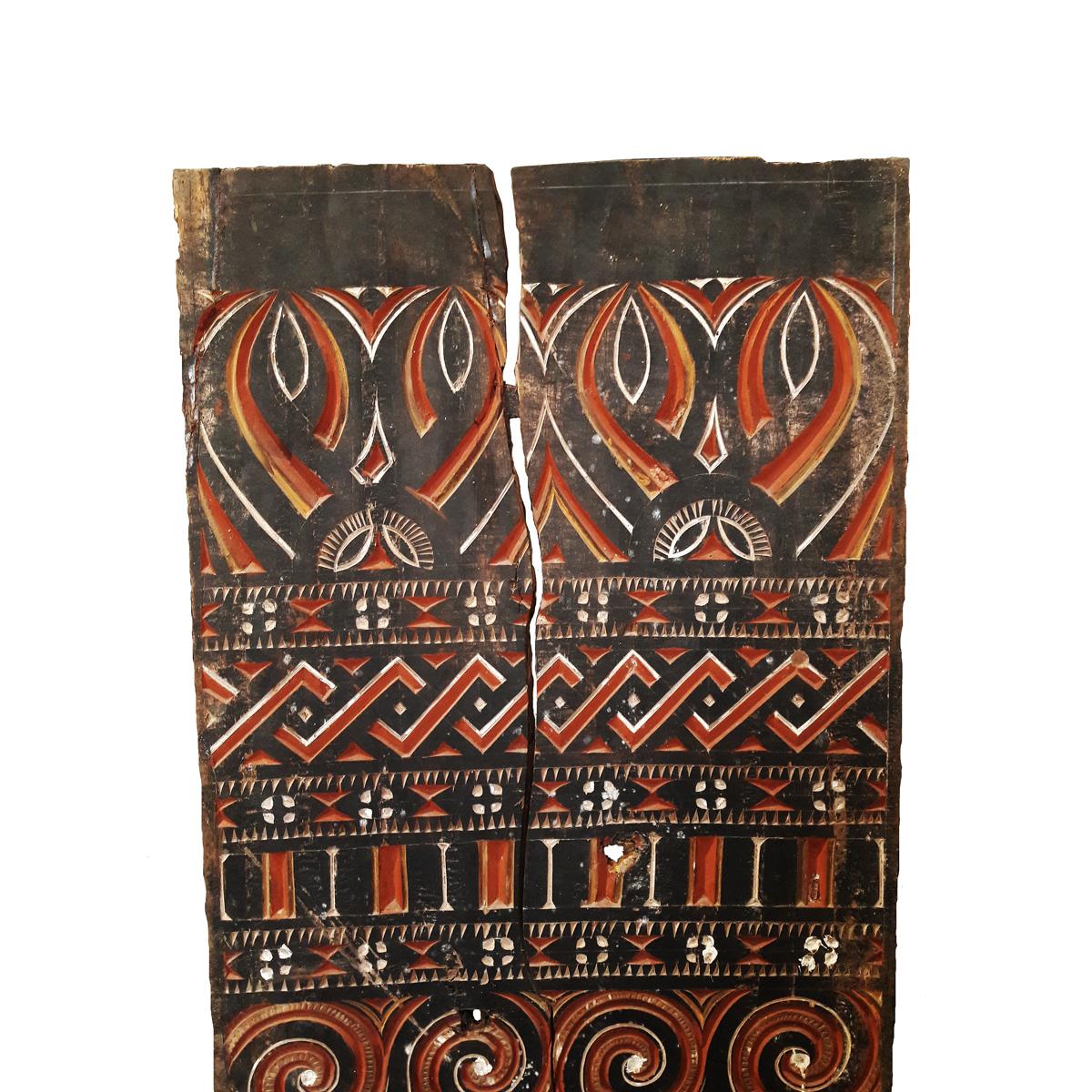 Carved Toraja House Panel, Indonesia, Mid-20th Century 3