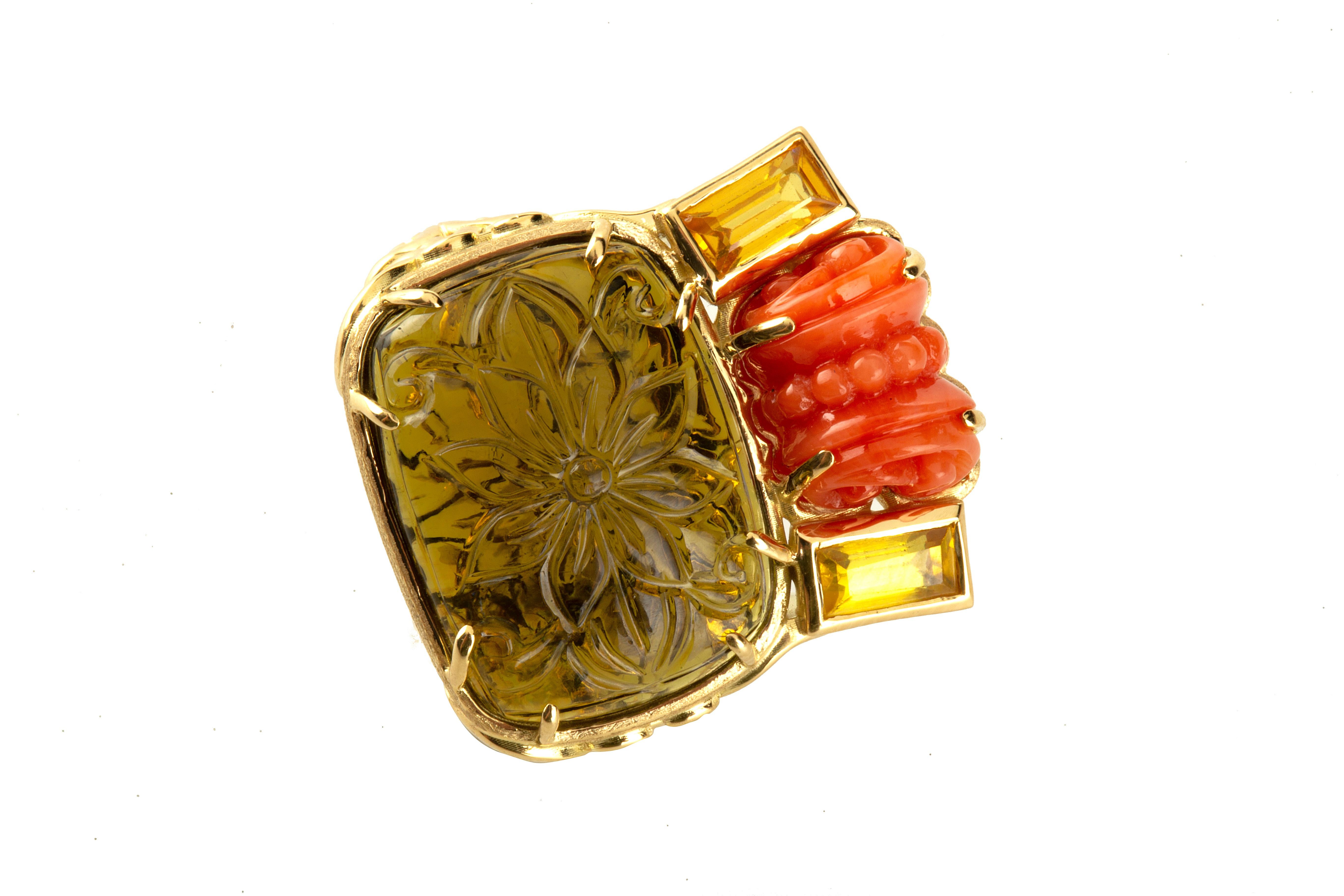 Carved Tourmaline Coral Yellow Sapphire 18 Karat Gold Ring In New Condition For Sale In Milan, IT
