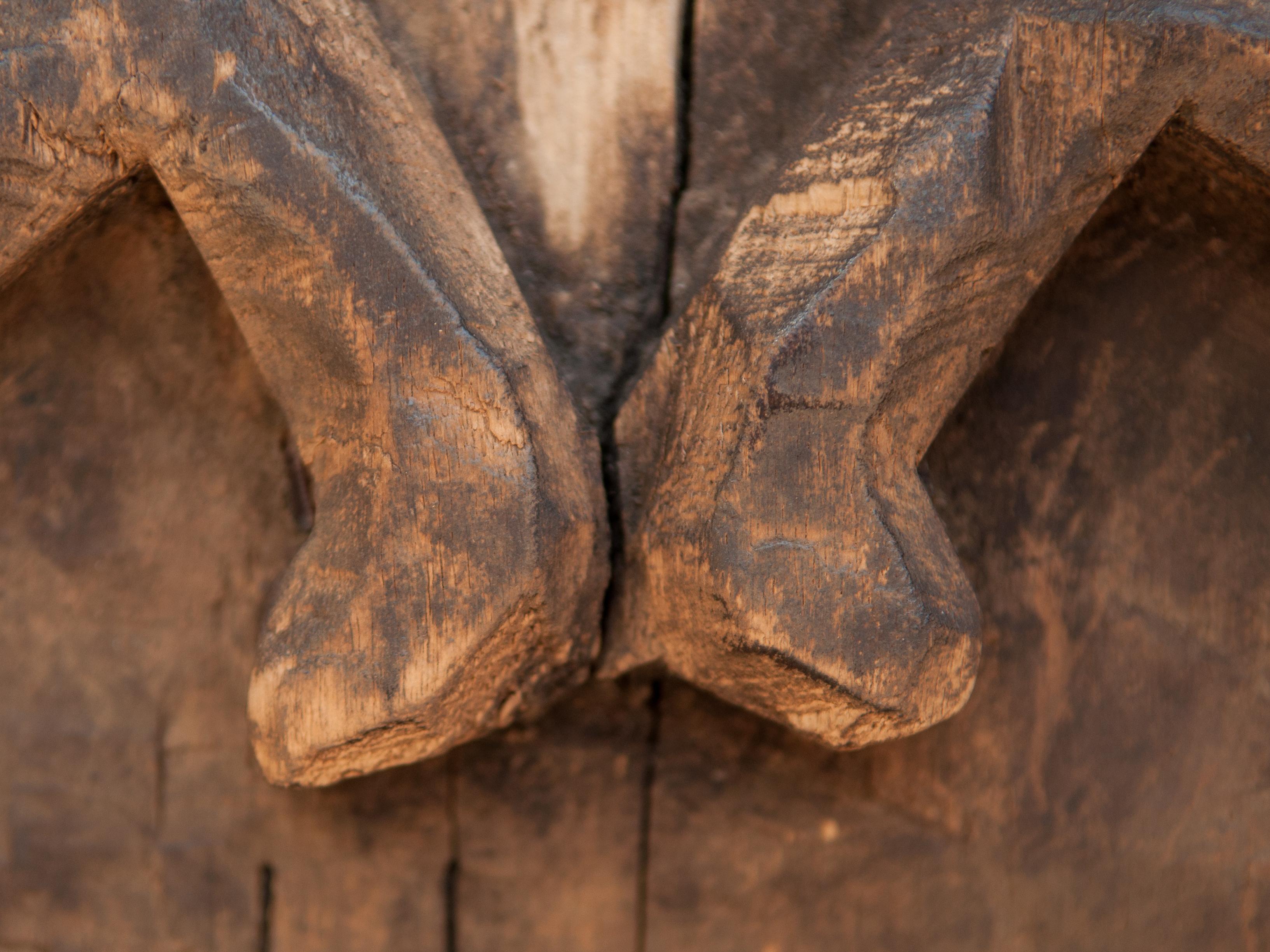 Carved Tribal Door Panel Monkey Motif, Mentawai, Indonesia, Mid-20th Century 3