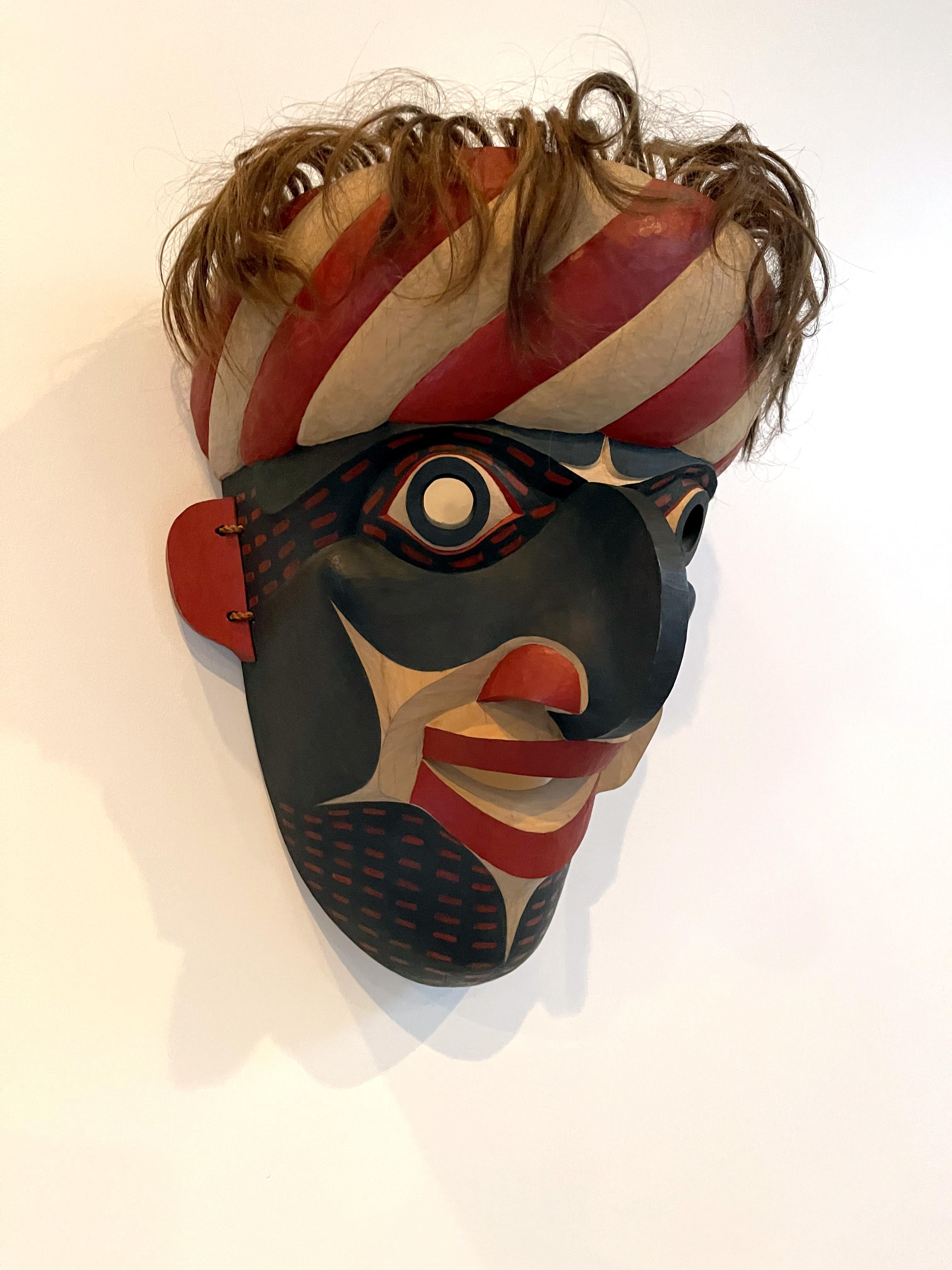Masque tribal sculpté de la côte nord-ouest du Pacifique par David Frankel en vente 1