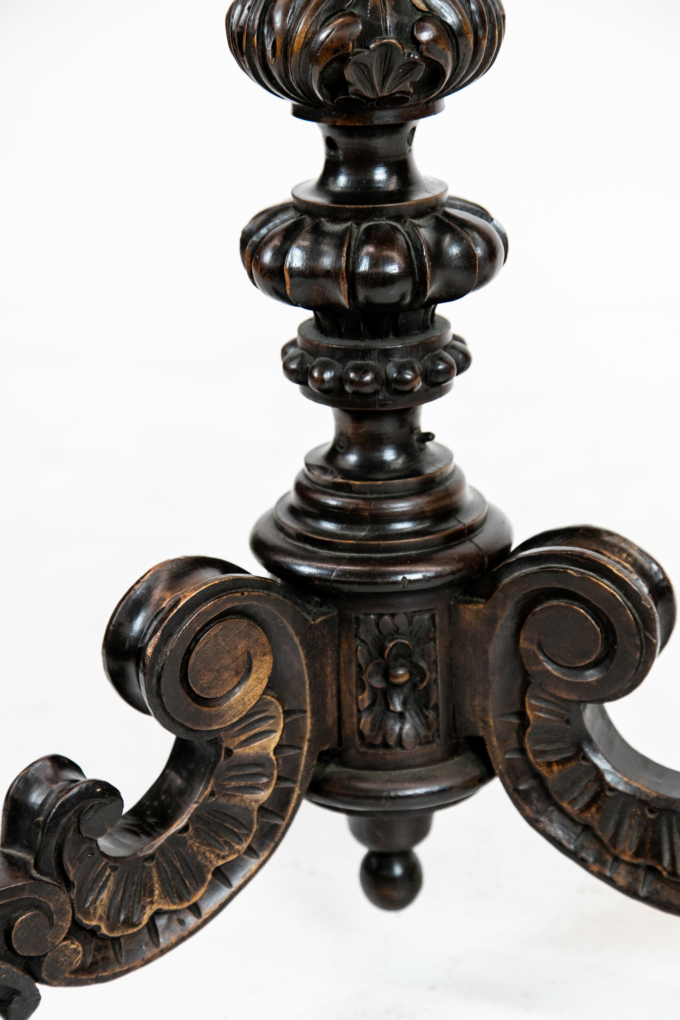 Mid-19th Century Carved Tripod Round Marble-Top Table For Sale