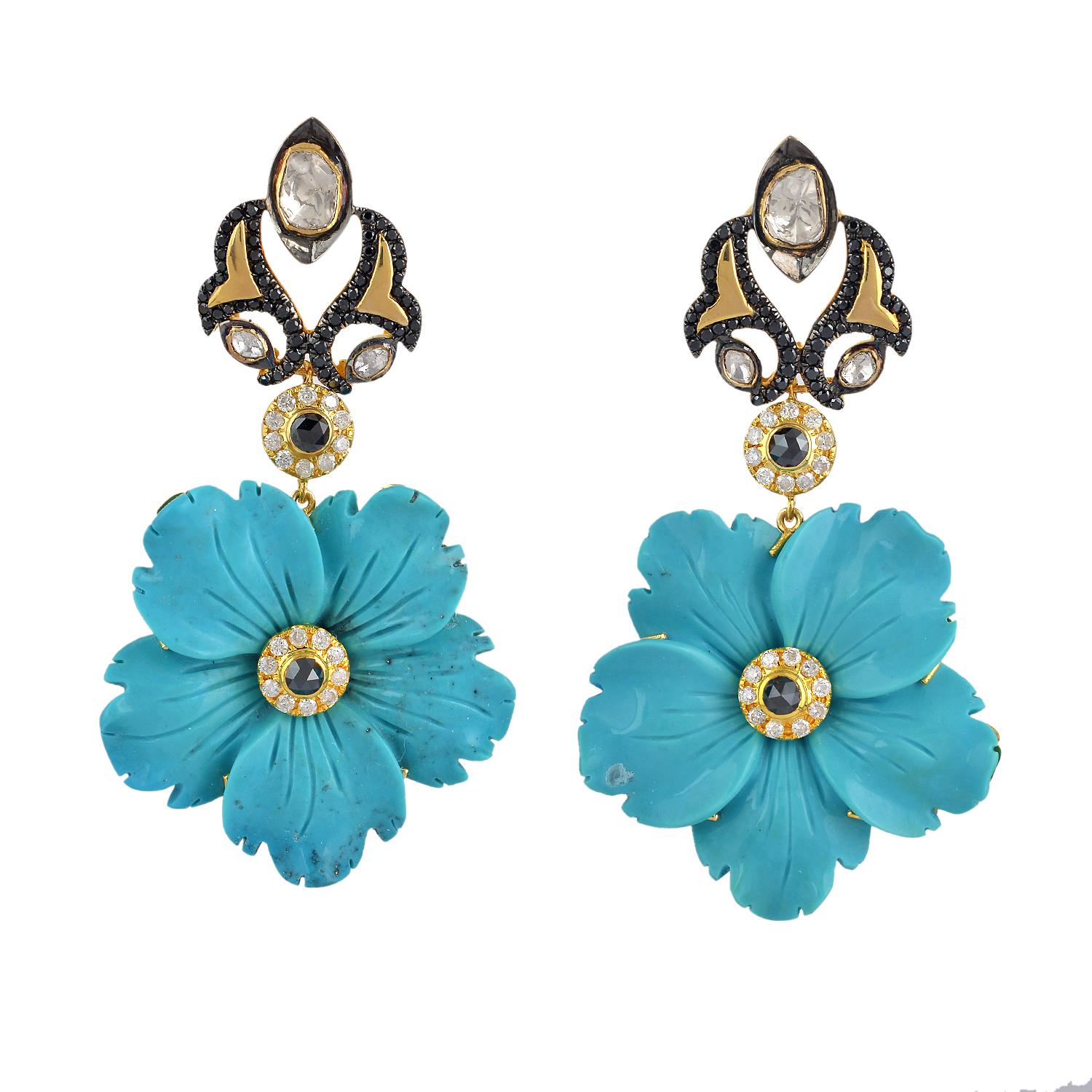 Mixed Cut Carved Turquoise Dangle Earring with Polki Diamonds Made in 18k Yellow Gold For Sale