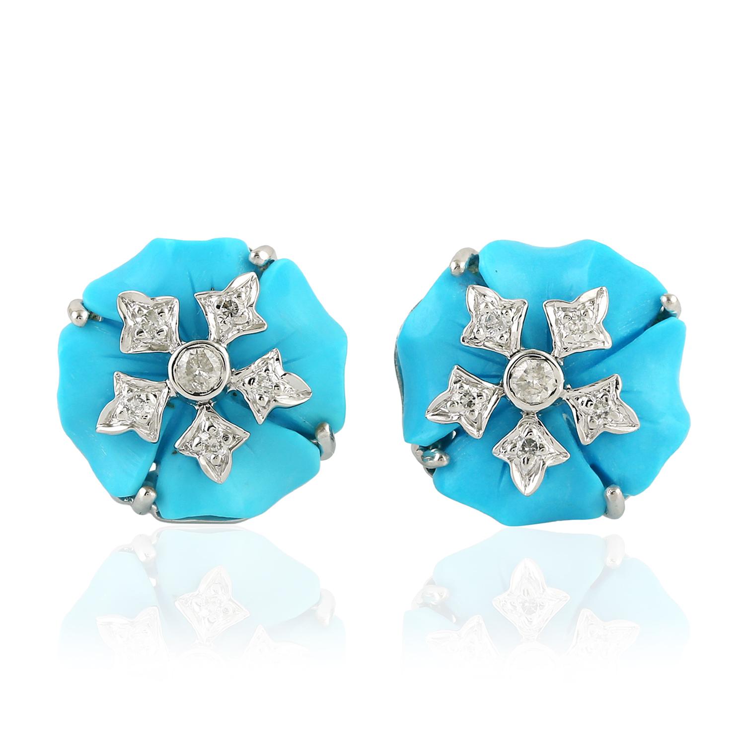 Mixed Cut Carved Turquoise Diamond Camila Stud Earrings For Sale