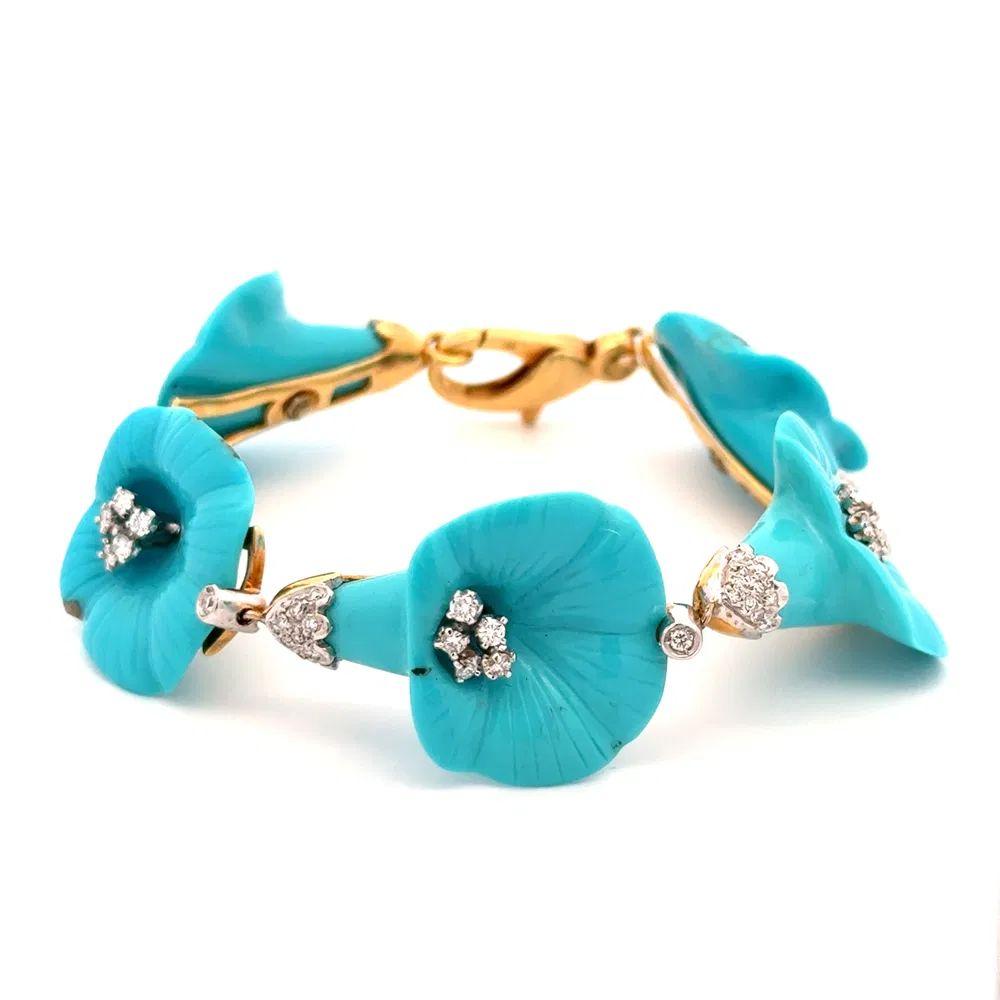 Bracelet vintage avec fleurs en turquoise sculptées et diamants, 5 stations en or Excellent état - En vente à Montreal, QC