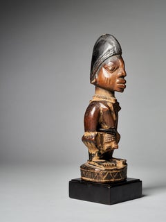 Carved Twin figure Ibeji Yoruba People, Nigeria