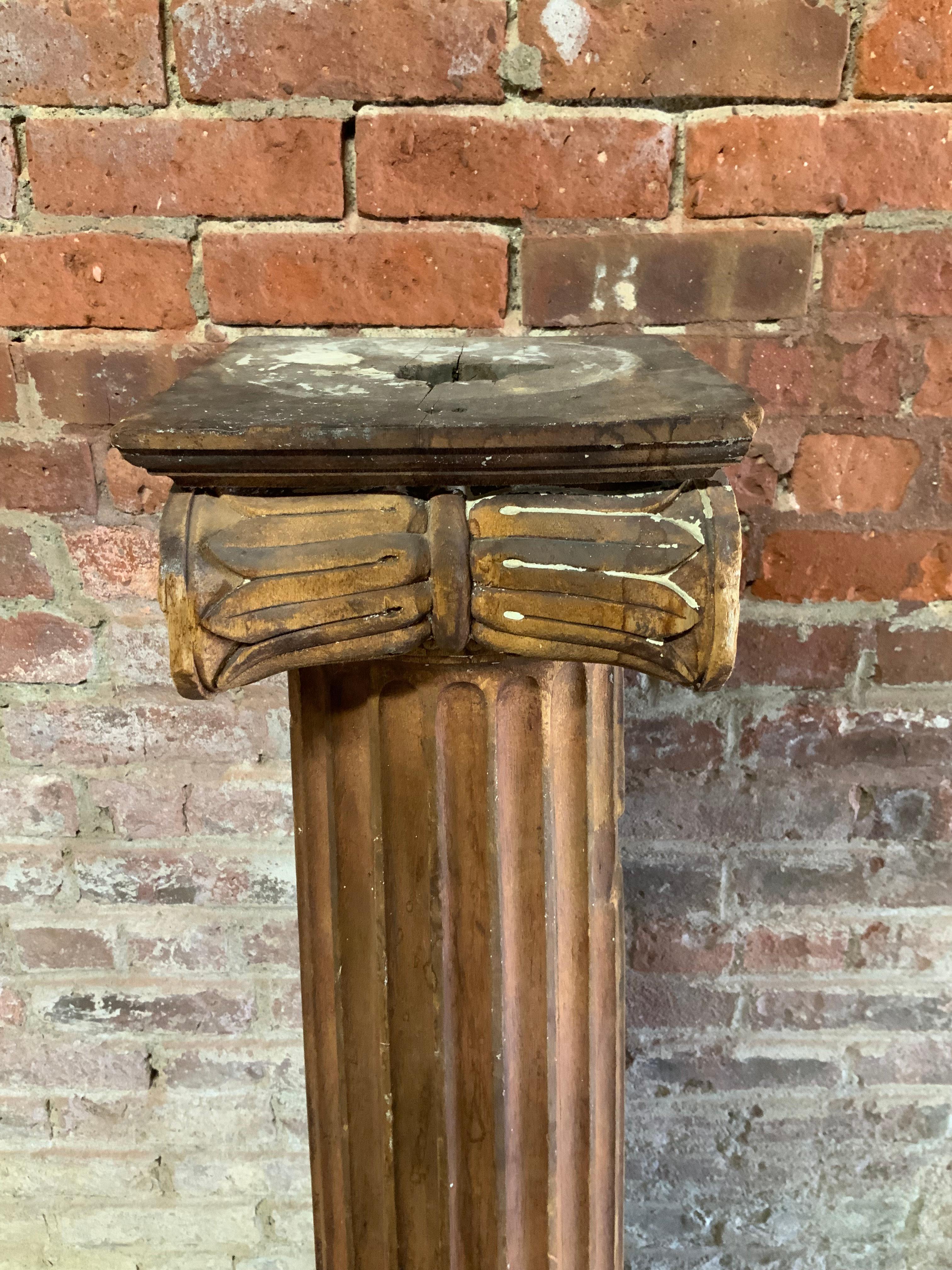 Late Victorian Carved Victorian Era Wood Fluted Ionic Column