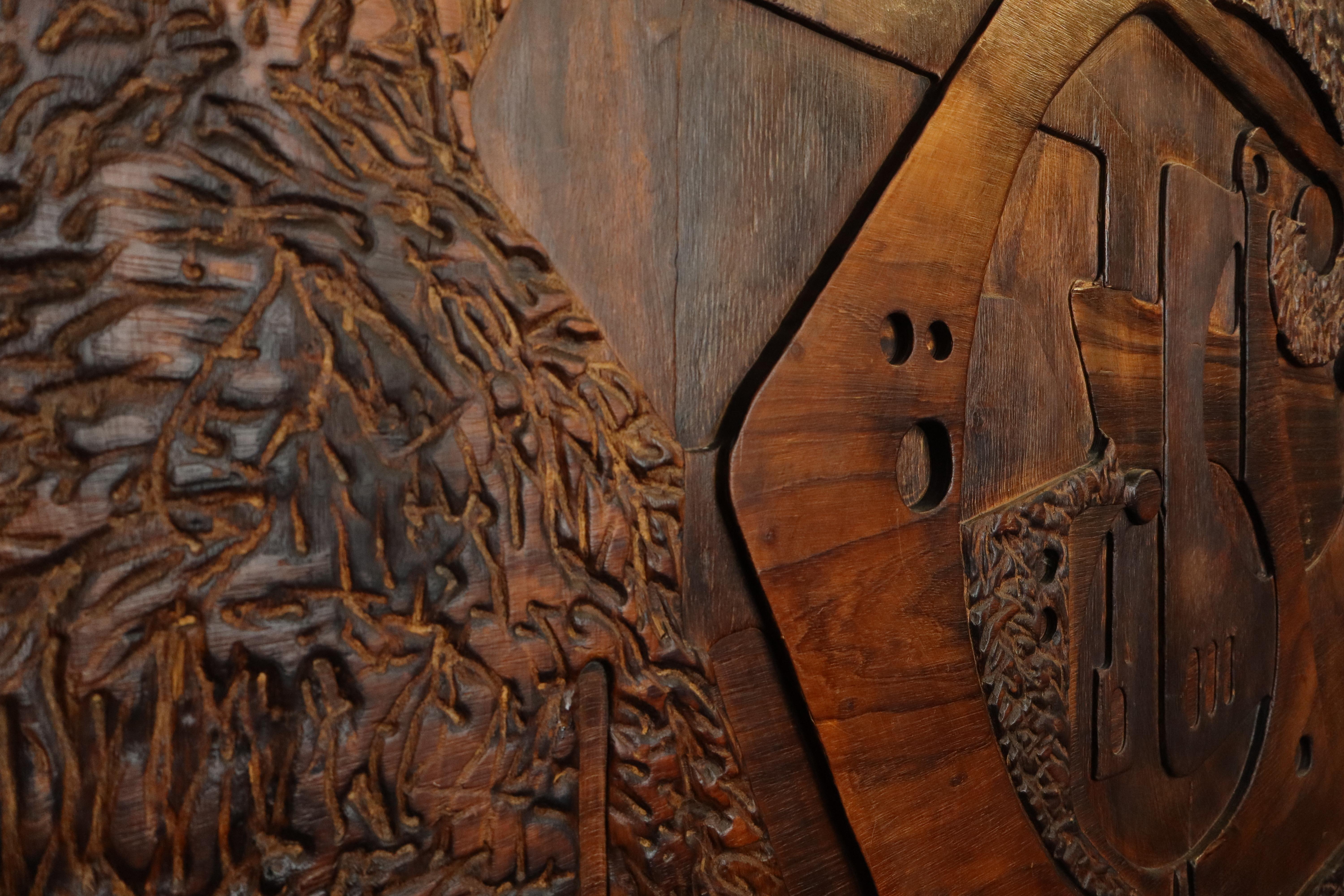 Geschnitzte Wandtafel von Studio Ponzio, Italien 1930er Jahre (Italienisch) im Angebot