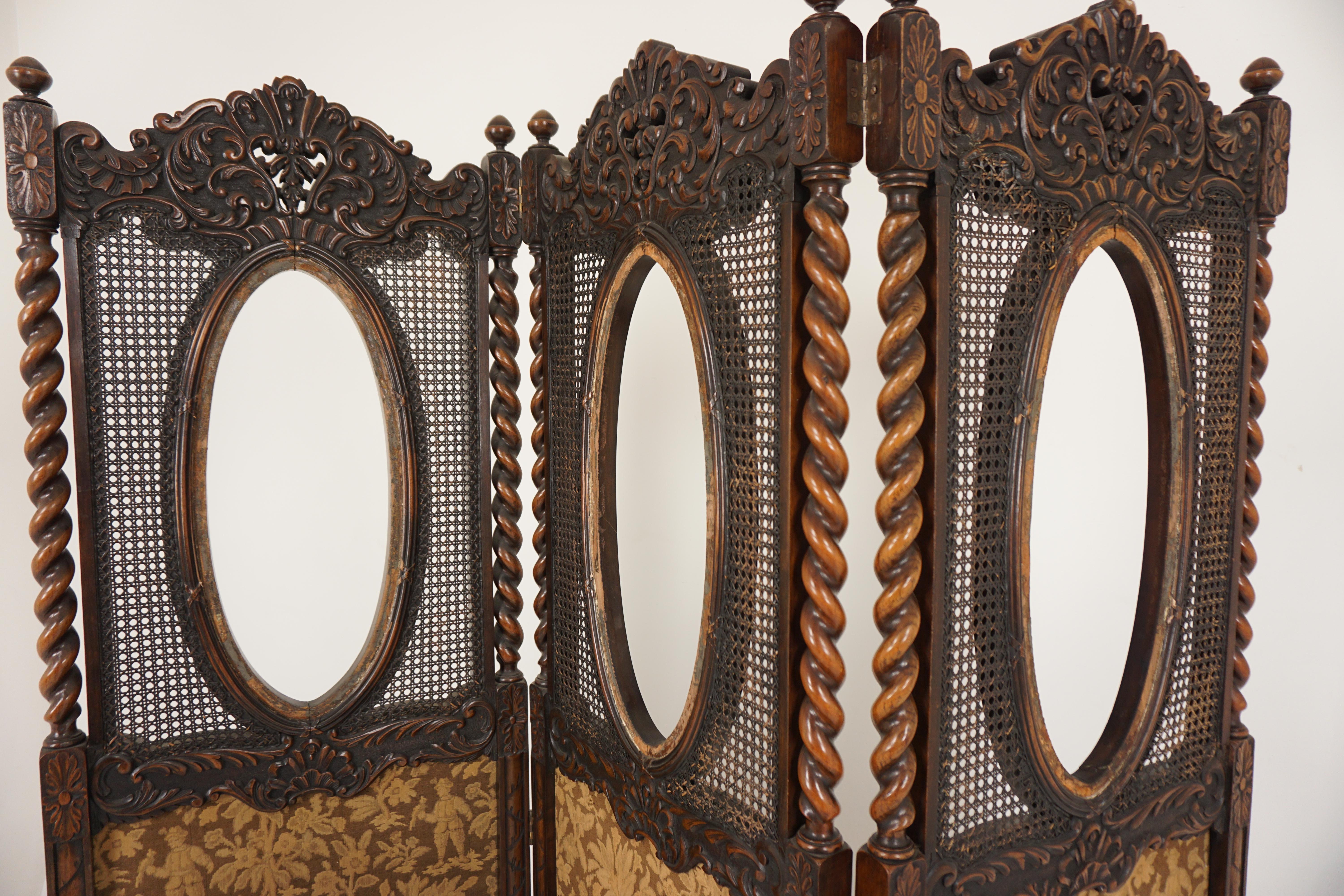 Carved Walnut Barley Twist 3 Fold Panel Screen Room Divider, Scotland 1900 In Good Condition In Vancouver, BC