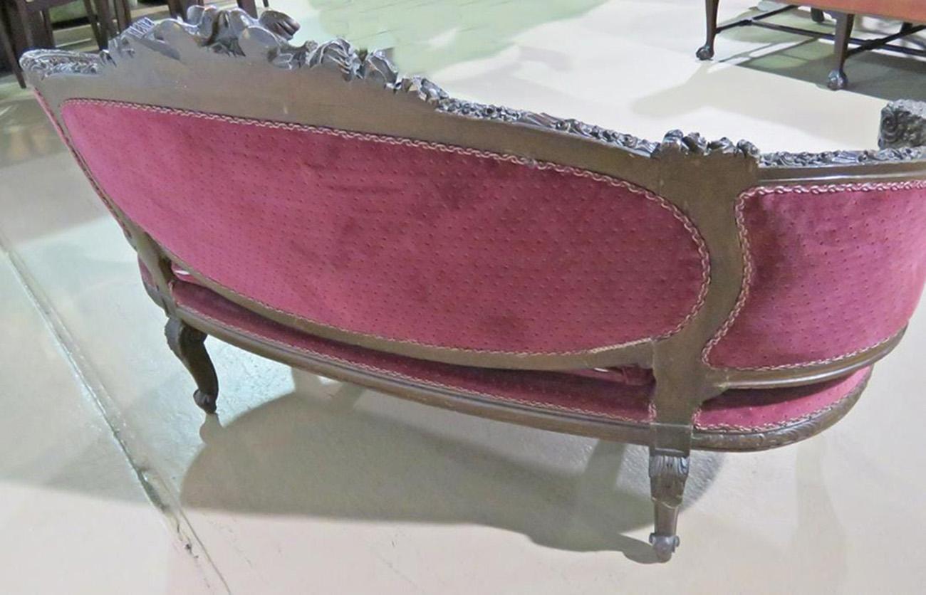 Carved Walnut French Rams Head Louis XVI Settee Canape Sofa, Circa 1920 8