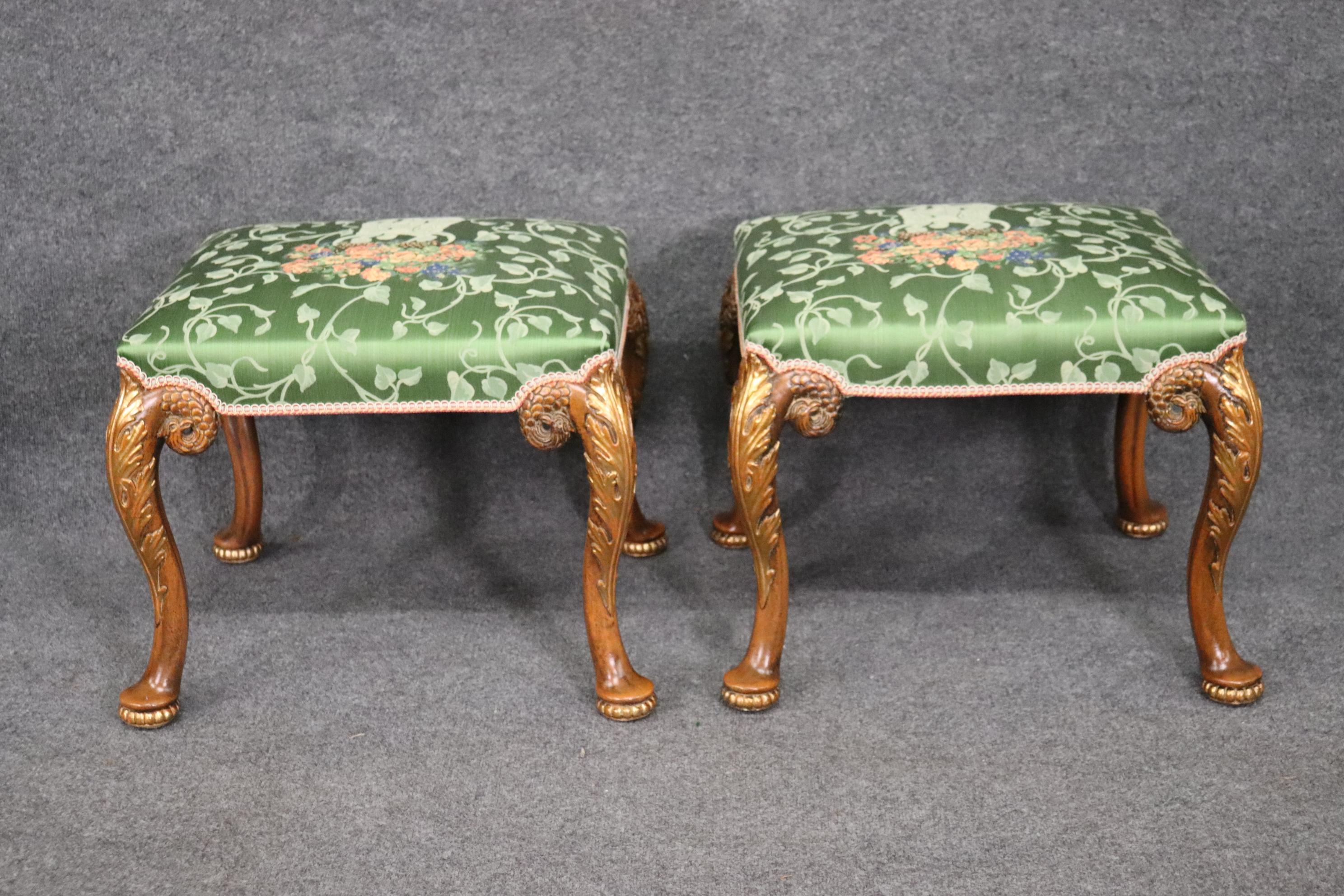 Early 20th Century Carved Walnut Georgian Style Pair of Foot Stools Benches, Circa 1920