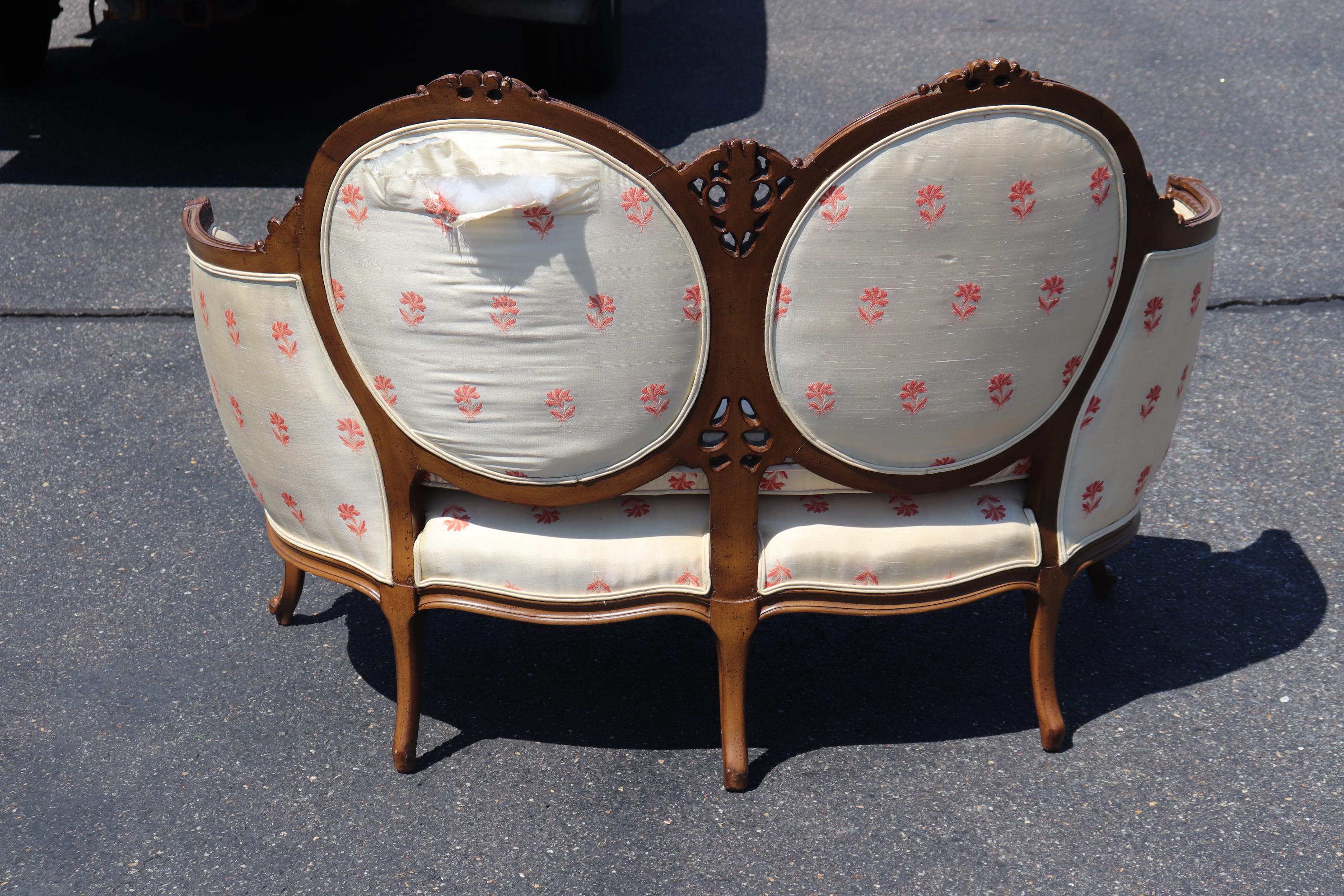 Carved Walnut Louis XV Cameo Back Settee Canape 7