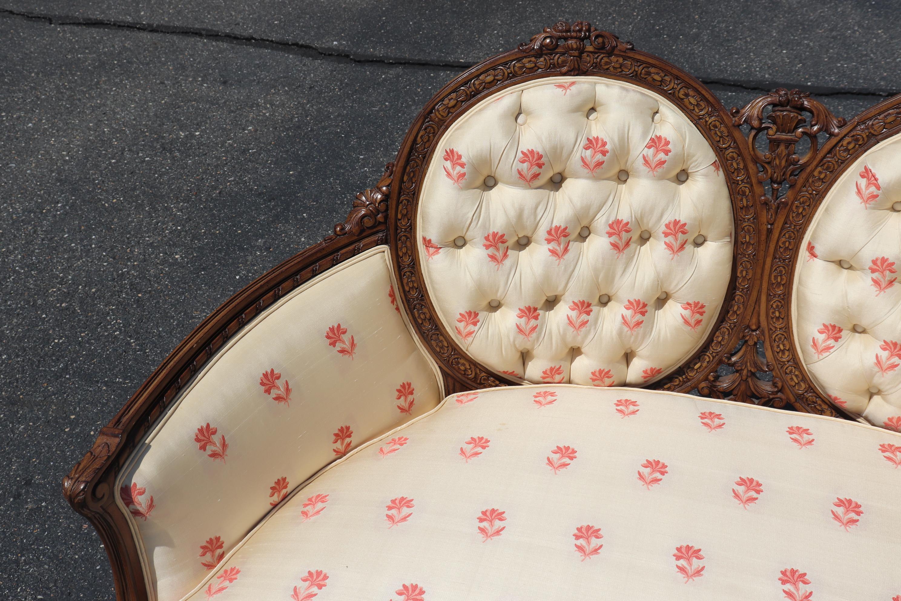 Carved Walnut Louis XV Cameo Back Settee Canape 2