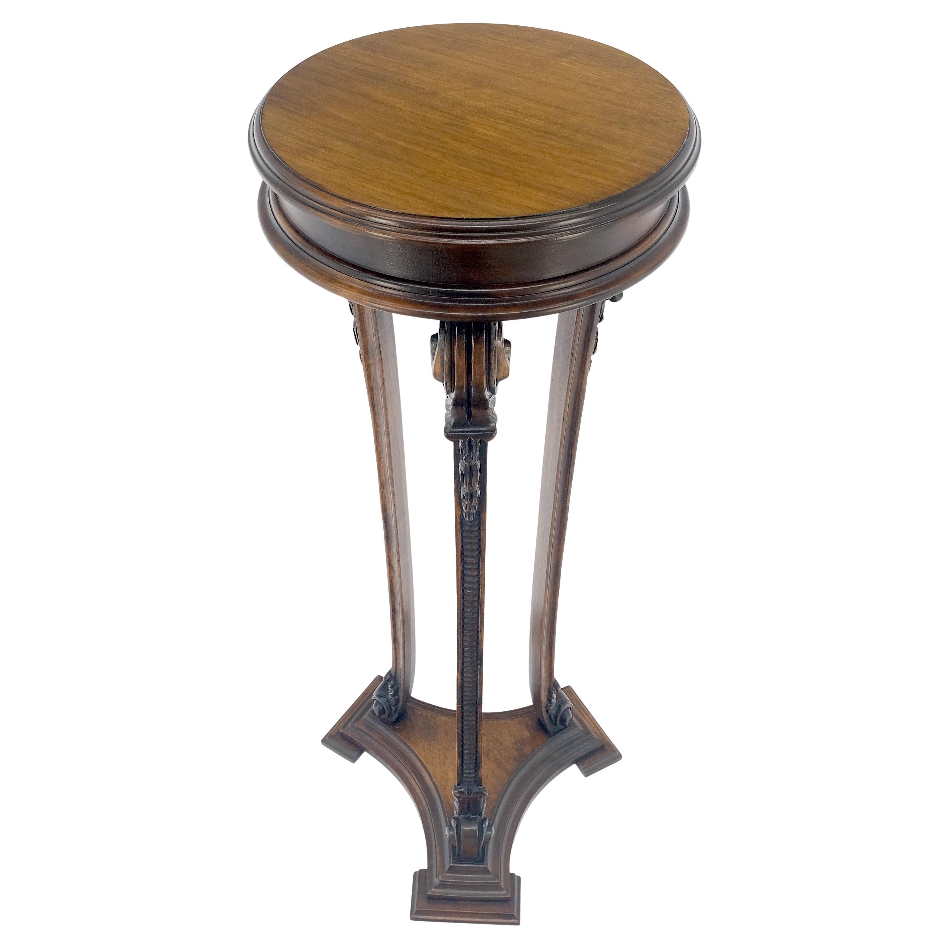 Nogal Tallado Estilo Trípode Base 17" Redonda Planta Lámpara Mesa Pedestal