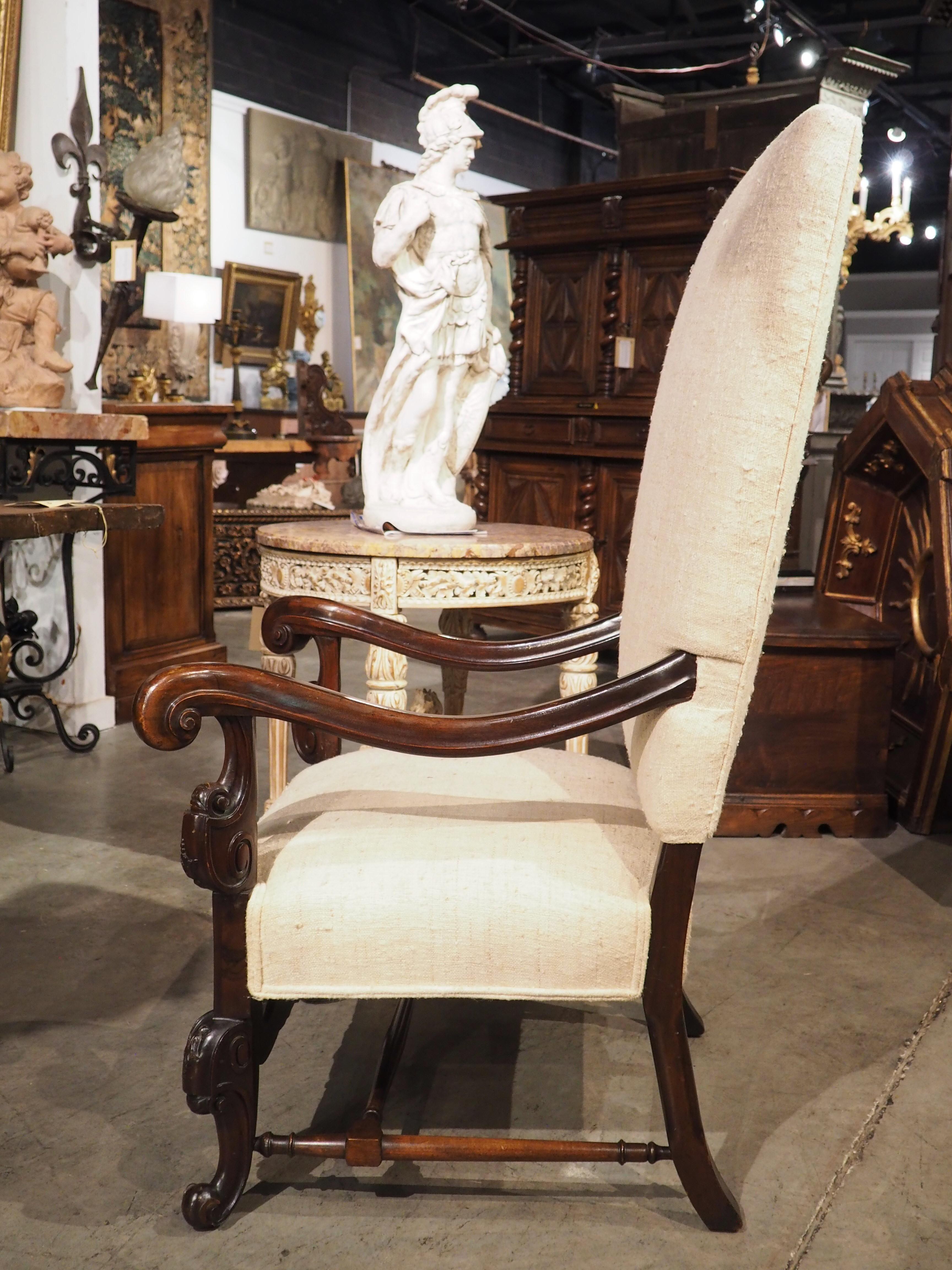 Carved Walnut Wood Baroque Style Armchair with Raw Silk Upholstery, Mid 1900s For Sale 9