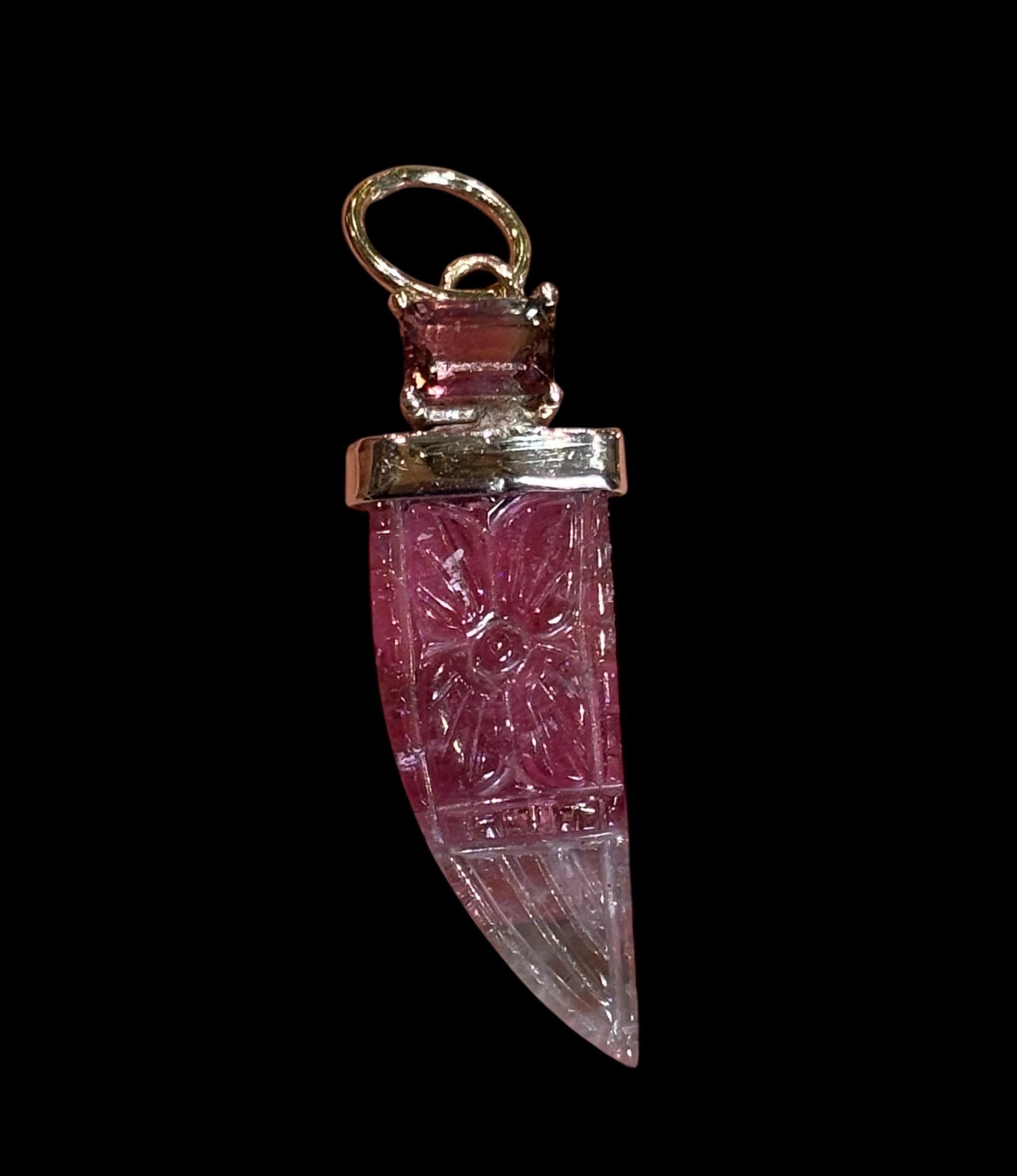 Carved Watermelon Tourmaline Pendant topped with Watermelon Tourmaline & 14K In New Condition For Sale In New York, NY