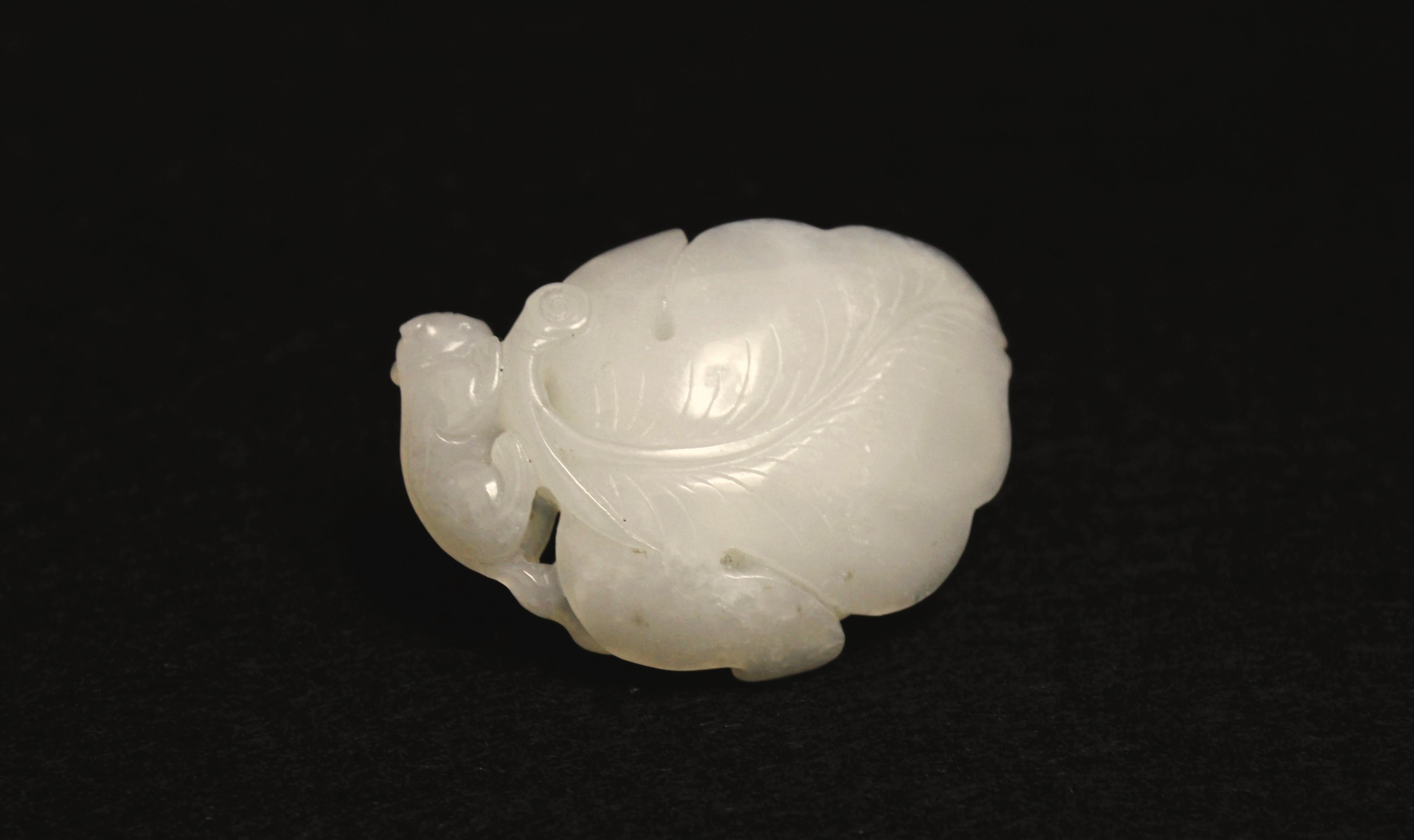 Carved White Jade Pendant -Grapes & Squirrel Motif For Sale 2