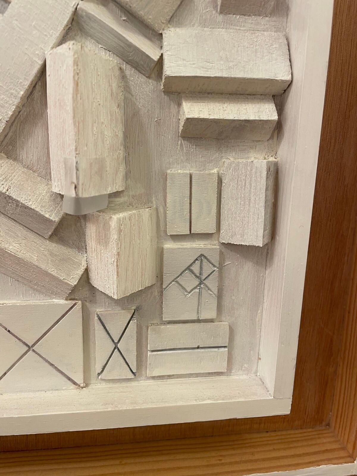 Geschnitztes Holz Abstrakte Geometrische Komposition von André Pailler (Französisch) im Angebot