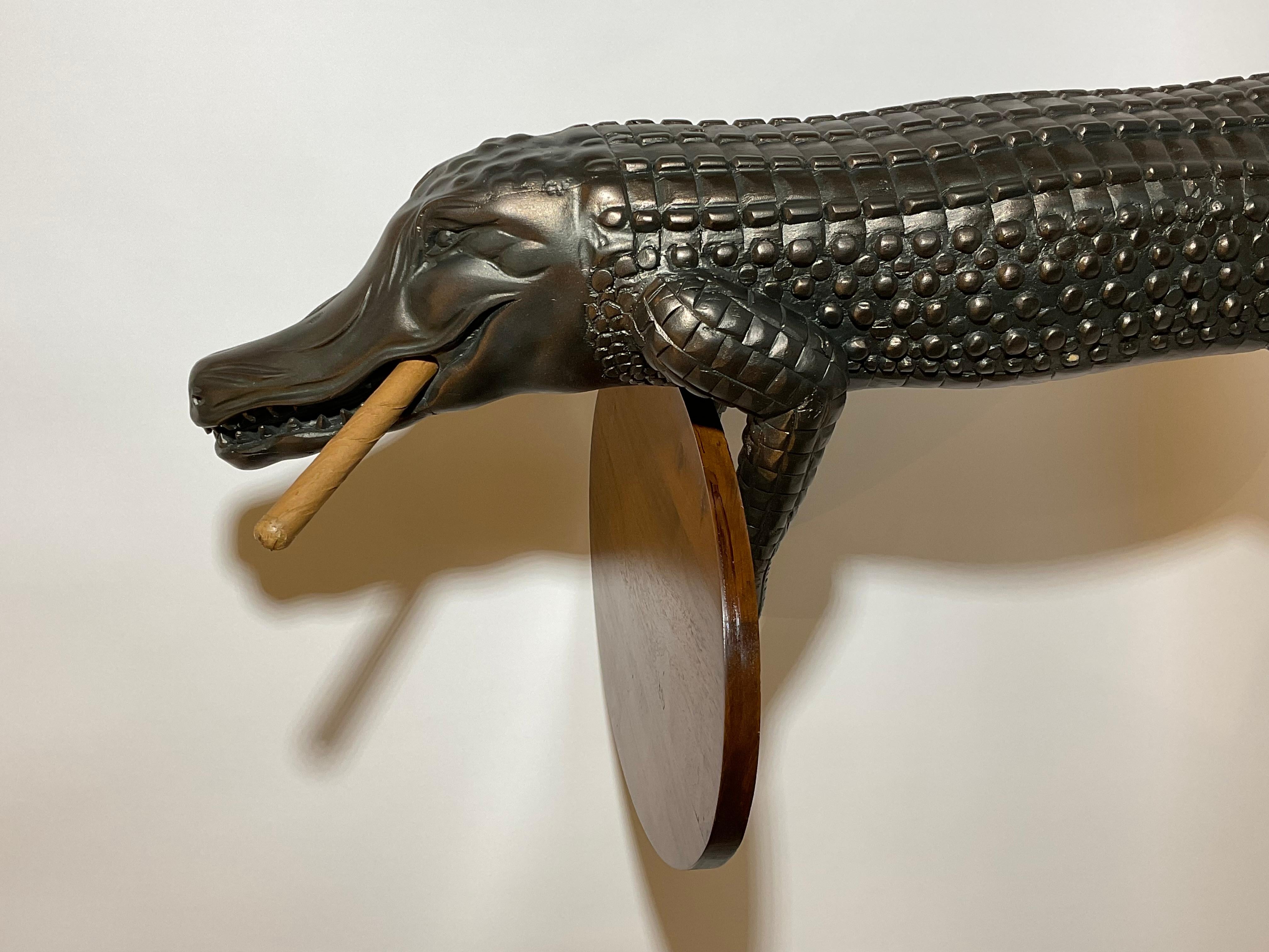 alligator carved table