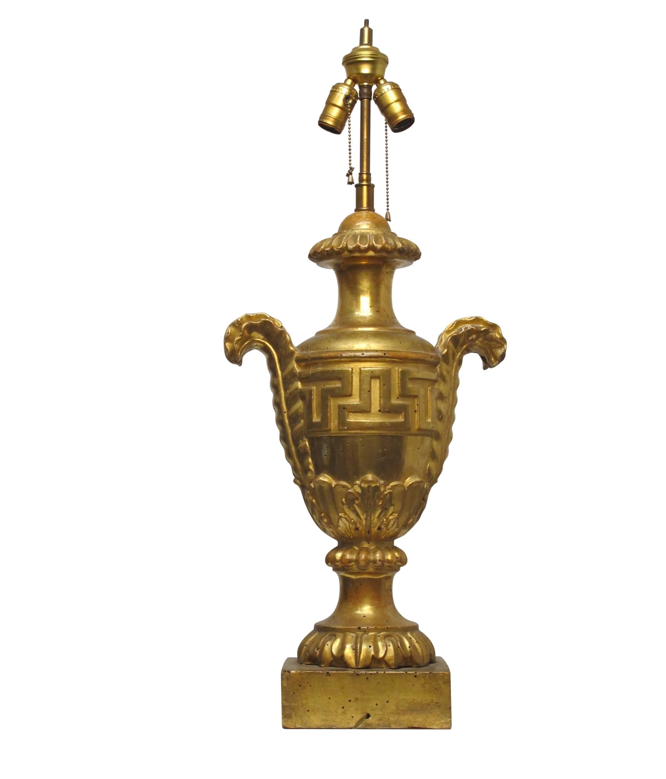 Carved Wood and Gilt Urn Shape Lamp, Italian, Early 19th Century In Excellent Condition For Sale In San Francisco, CA