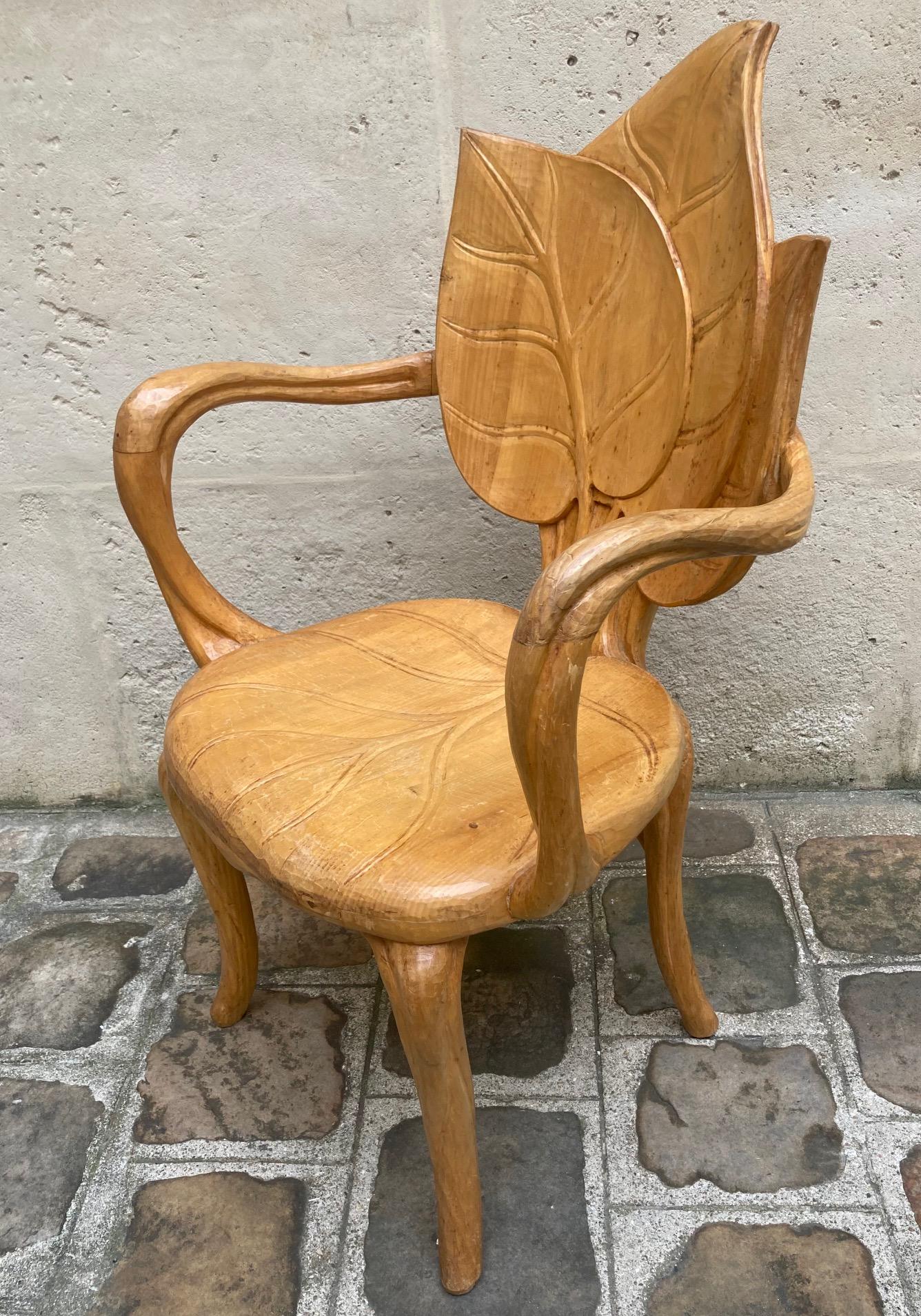 Sessel aus geschnitztem Holz von Bartolozzi E Maioli, 1970er Jahre, Italien im Zustand „Gut“ im Angebot in Paris, Ile-de-France