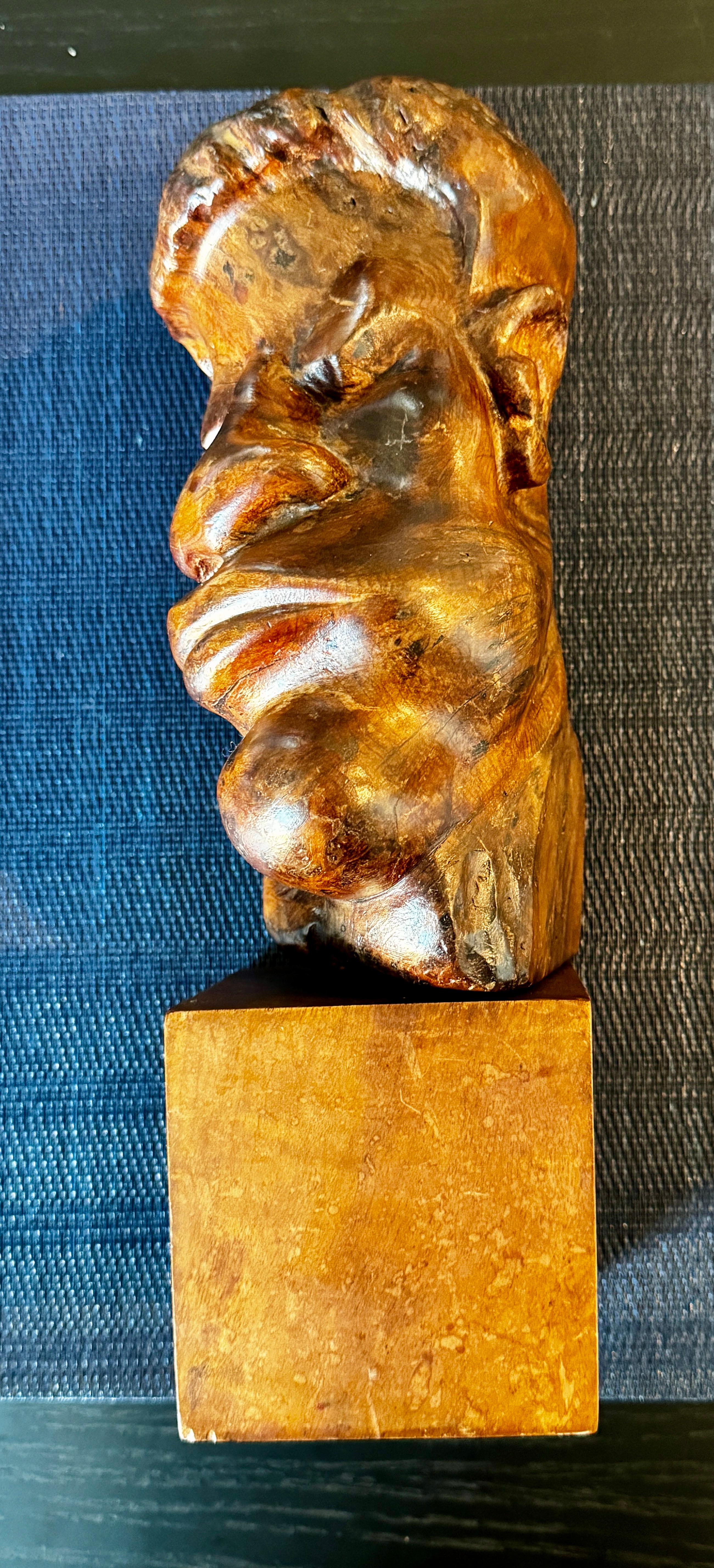 Carved Wood Bust of African American Man Signed H. Minor In Excellent Condition For Sale In San Francisco, CA