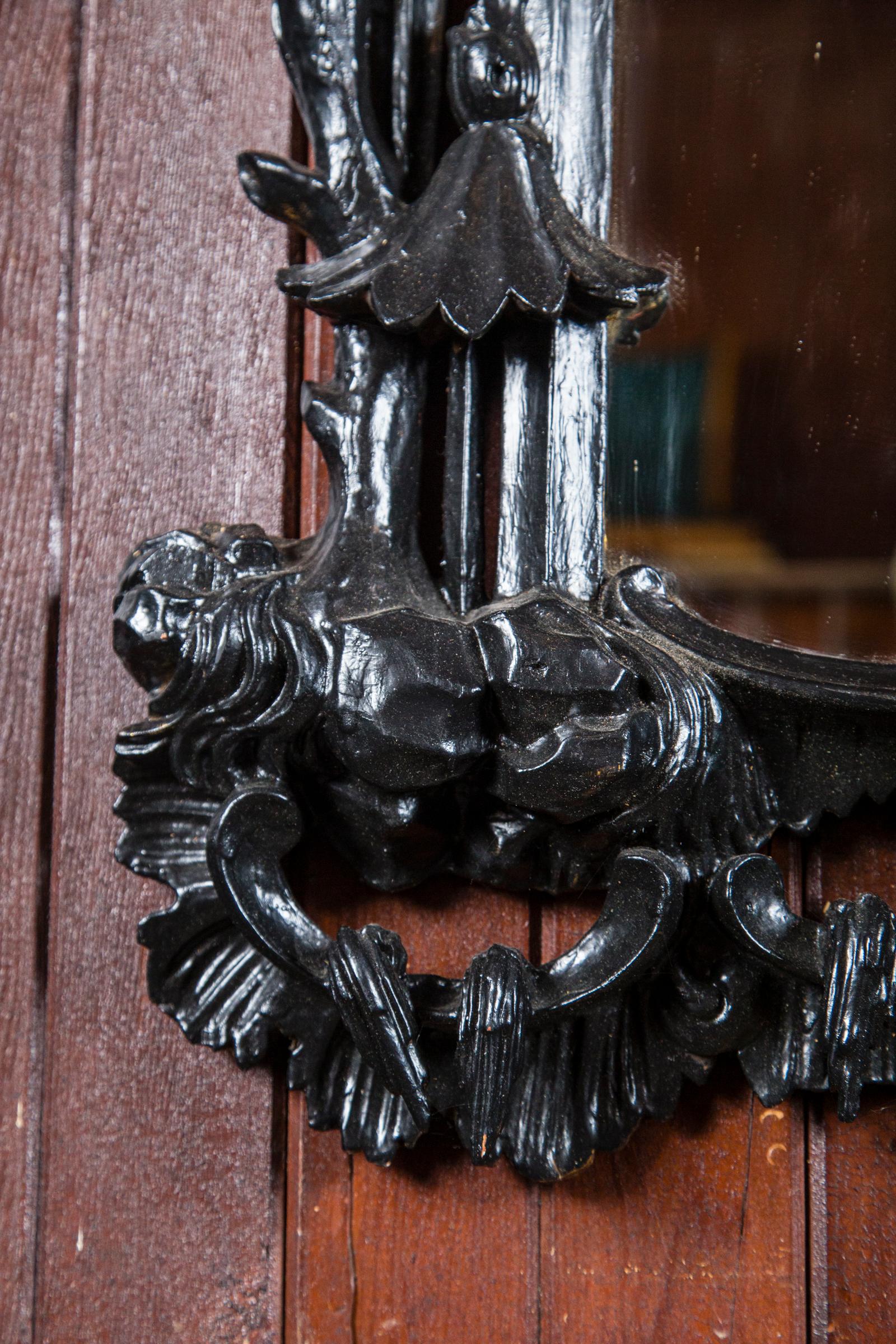 Mid-20th Century Carved Wood Chinoiserie Mirror