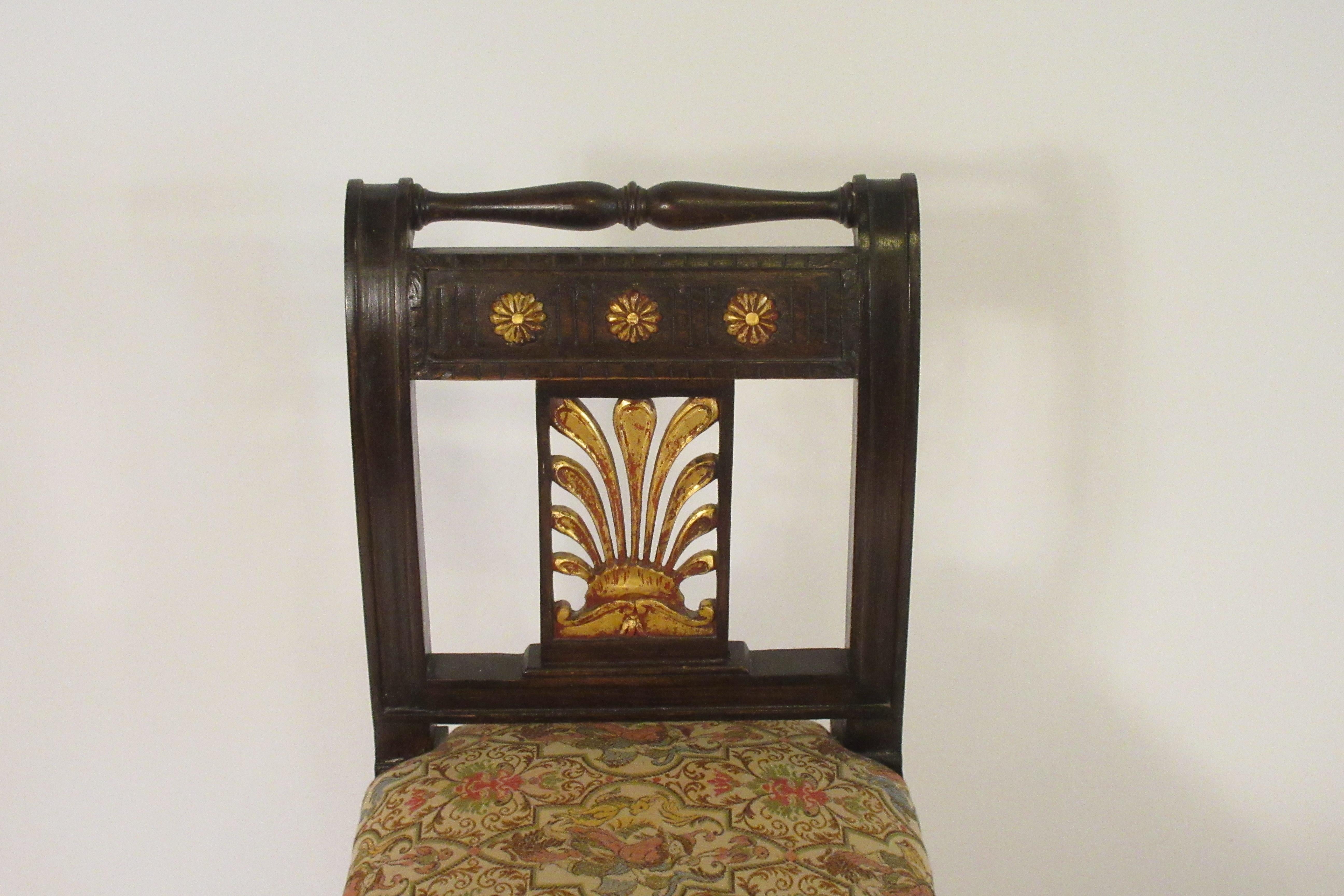 Carved Wood Classical Bench with Gilt Accents For Sale 2