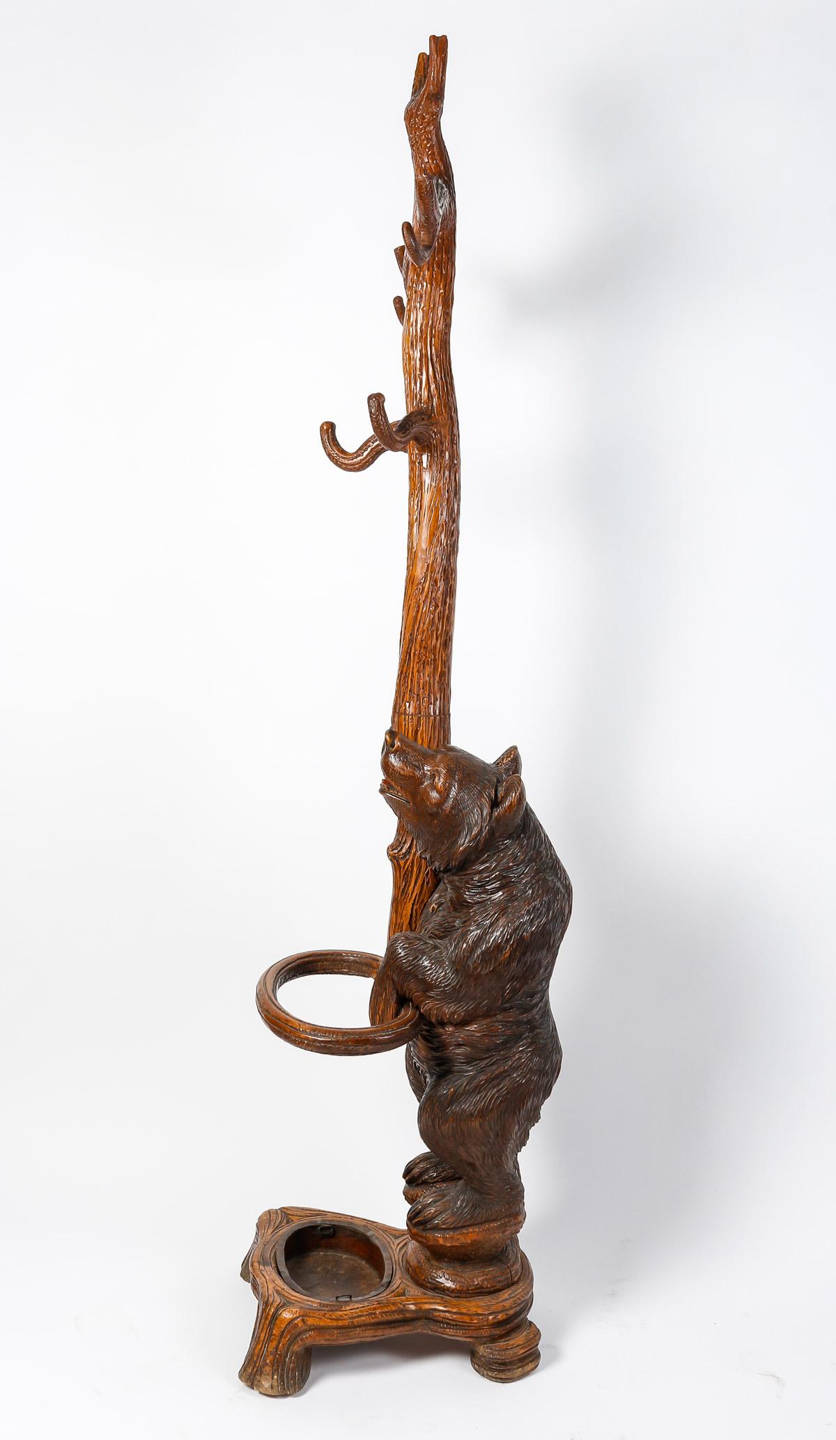Carved Wood Coat Stand, Napoleon III Period, 19th Century. 1