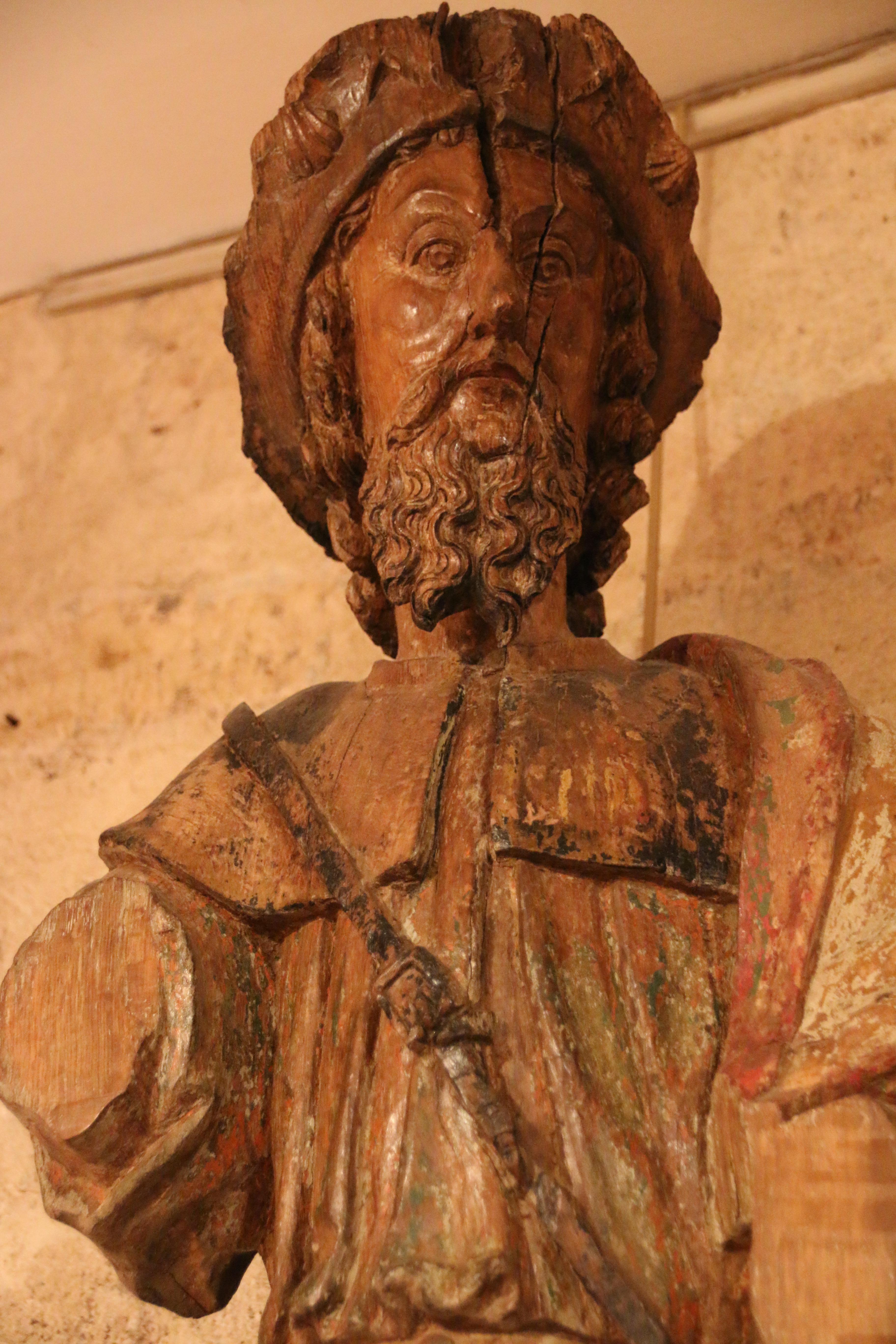 Carved Wood Depicting Saint James For Sale at 1stDibs