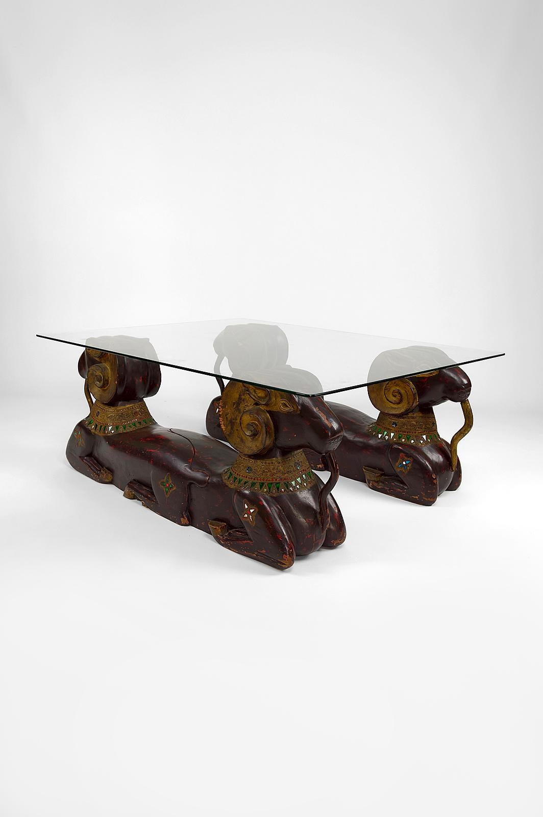 European Carved Wood Double Rams Head Coffee Table, Hollywood Regency, circa 1970 For Sale