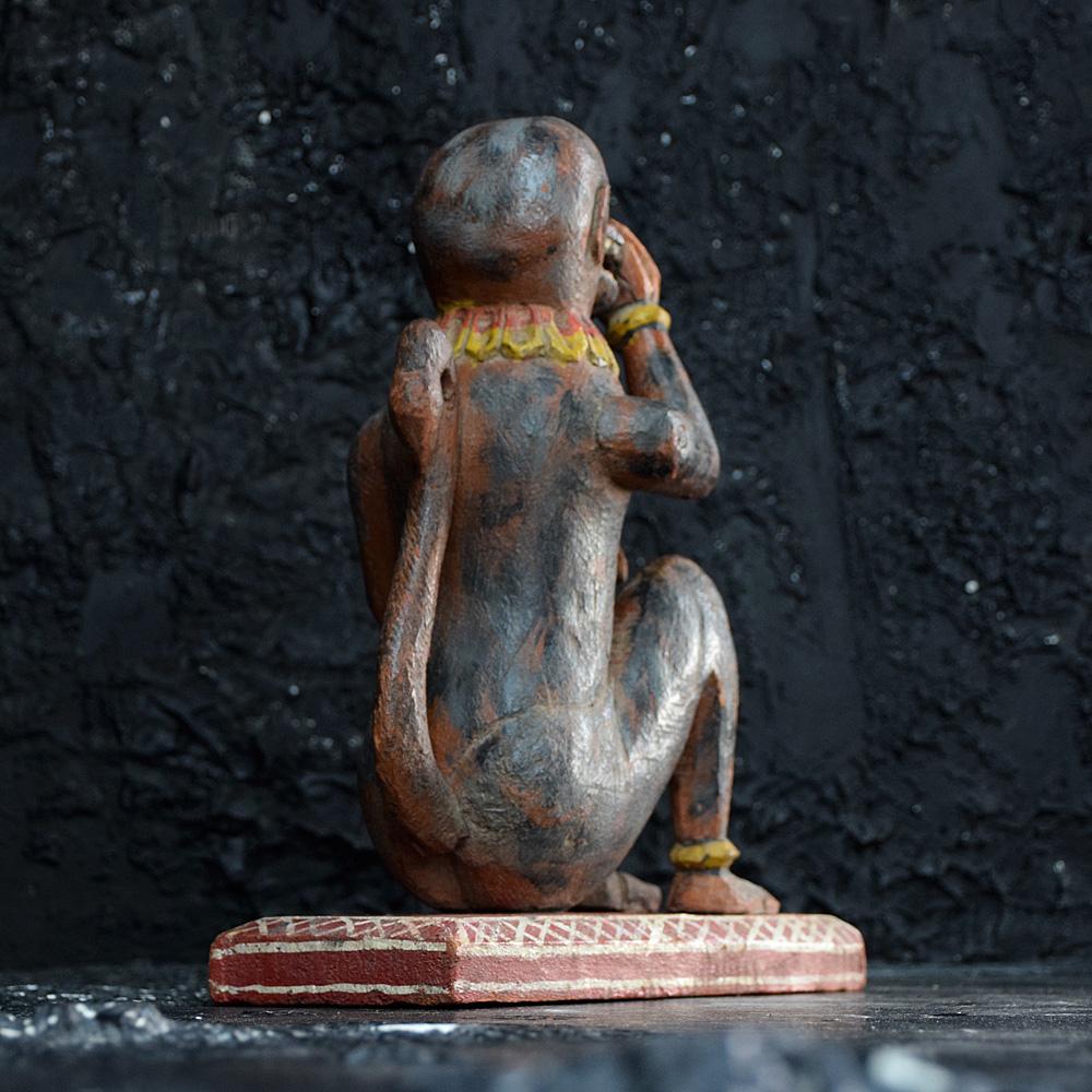 Figure de singe en bois sculpté du début du XXe siècle en vente 2
